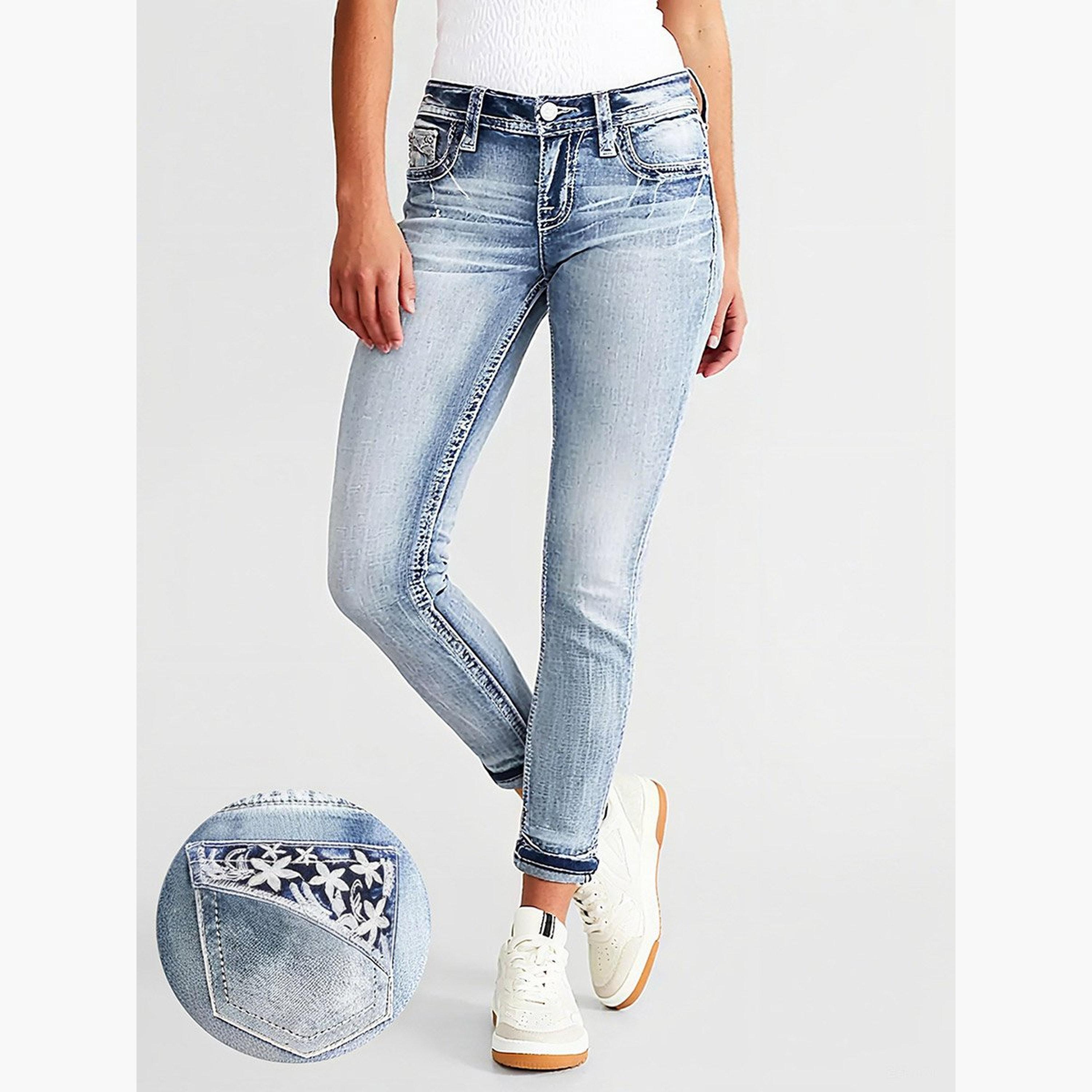 تيك تو - بنطال جينز تصميم نحيف باهتة مع جيب بطبعة زهور-women-clothing-bottoms-jeans-image-1