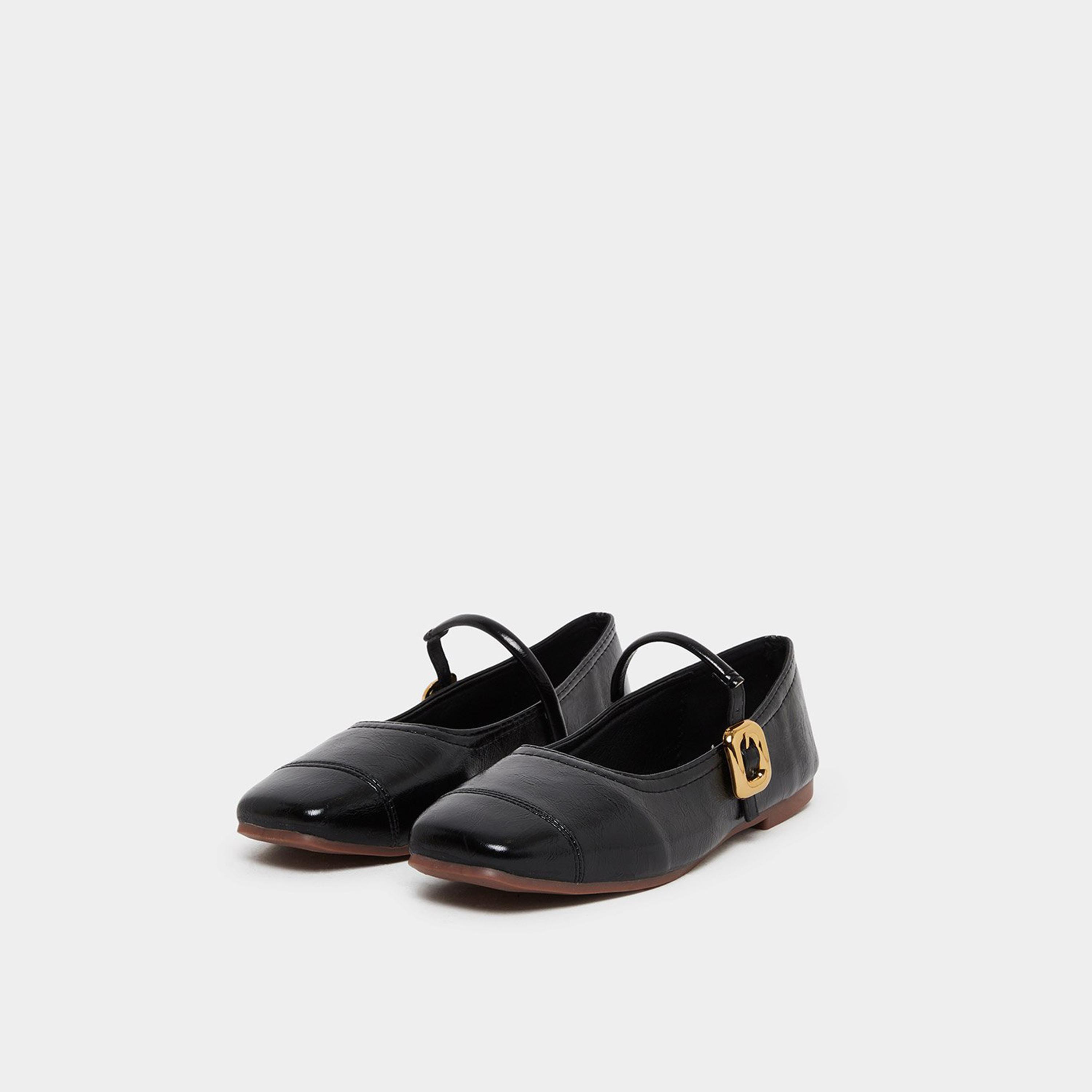 تيك تو - حذاء ماري جين أسود بحزام مشبك-women-shoes-ballerinas-image-1
