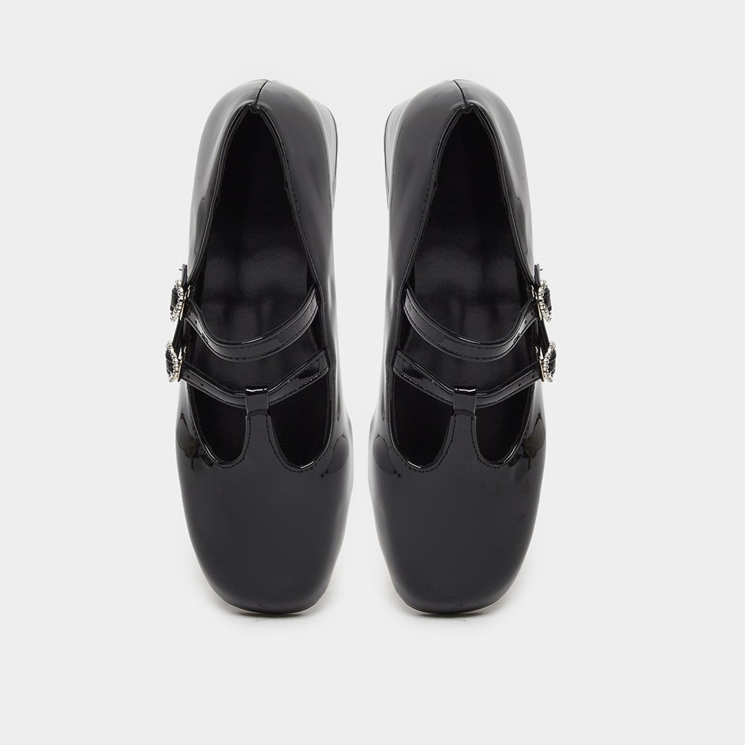 تيك تو - حذاء ماري جين أسود مسطح مع أبازيم على شكل قلب-women-shoes-sandals-heeled-image-6