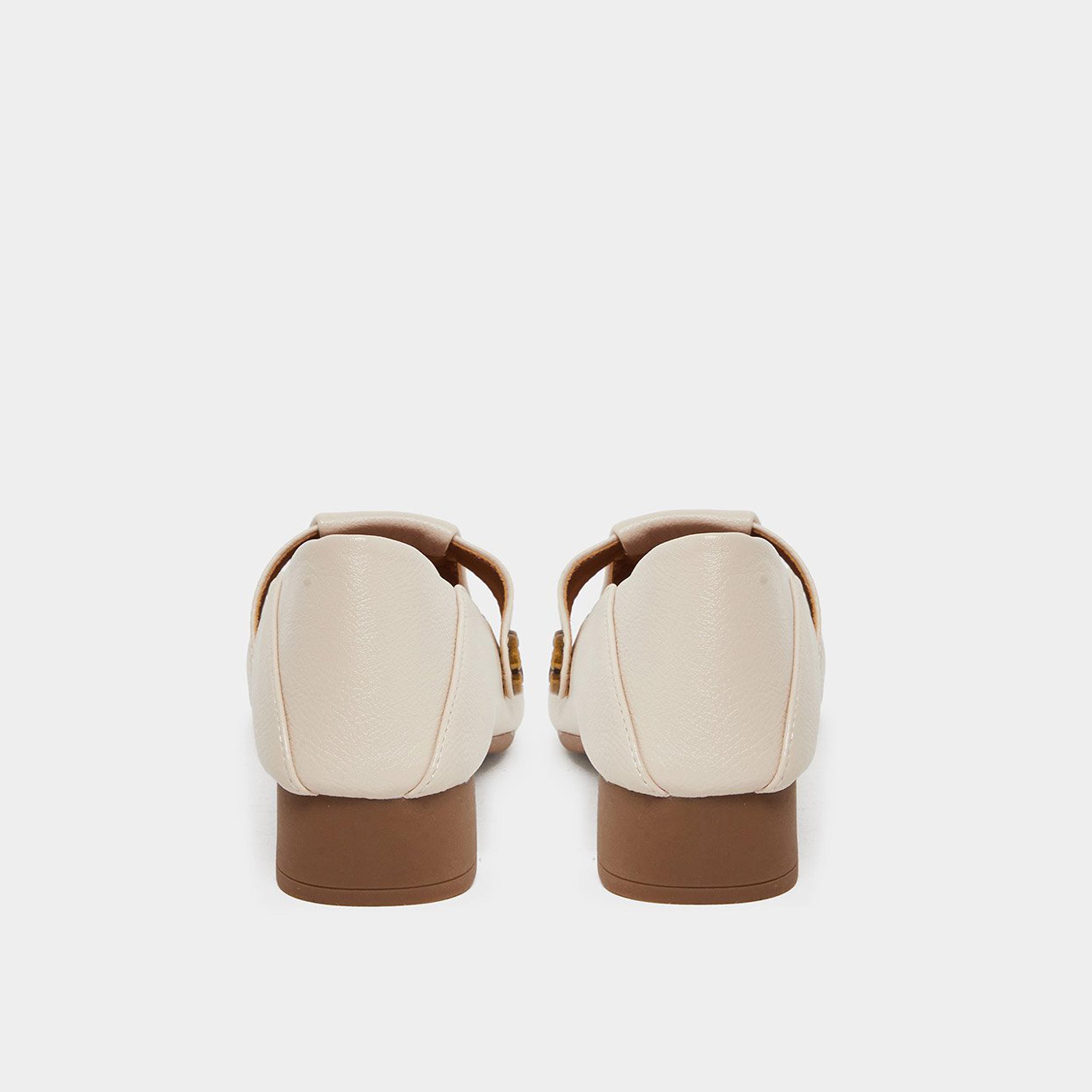 تيك تو - حذاء بكعب عريض مزين بإبزيم معدني مزهر-women-shoes-heels-image-5