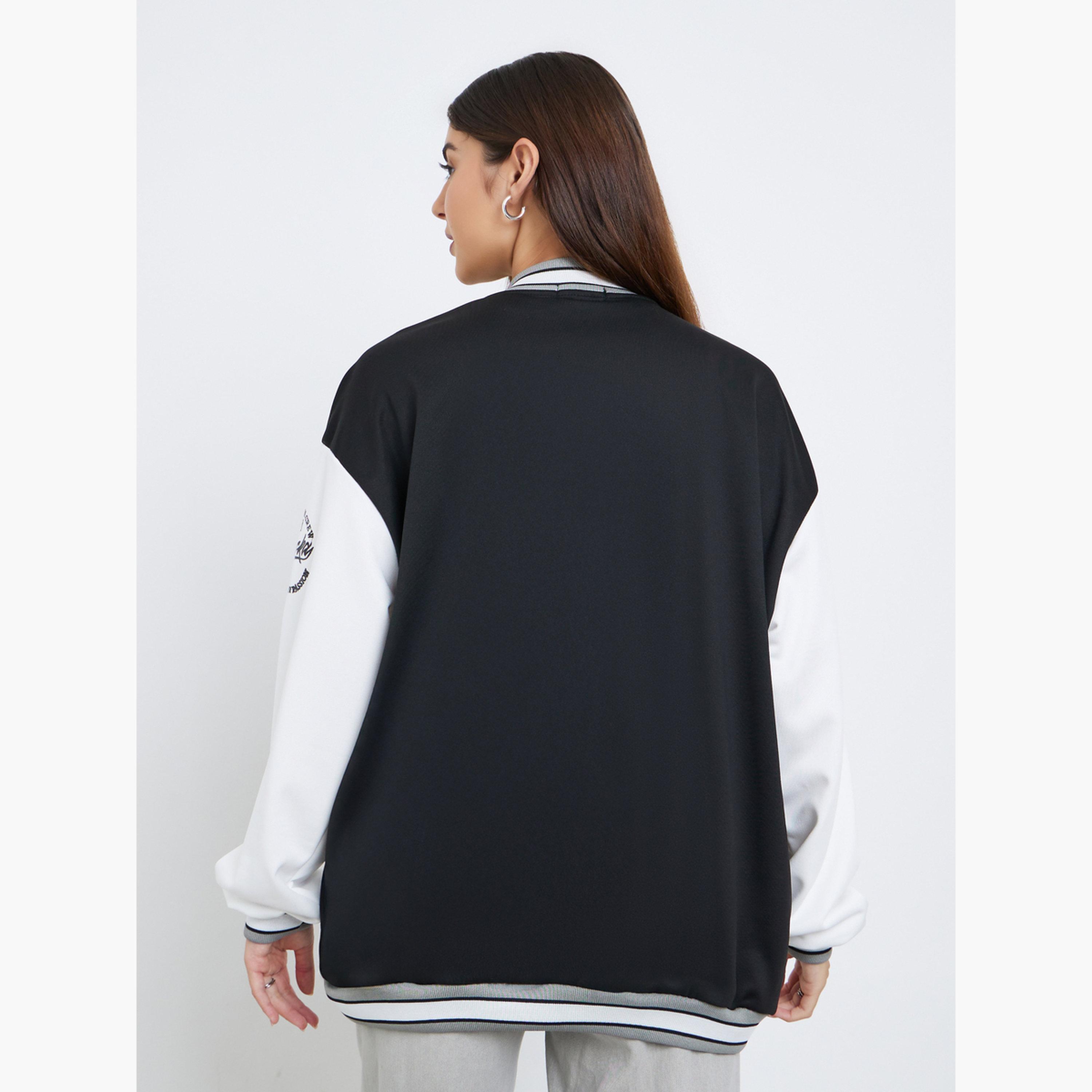 Styli Alaska Embroidered Round Neck Long Sleeves Women's Button Through Bomber Jacket-women-winterwear-coatsandjackets-jackets-image-4
