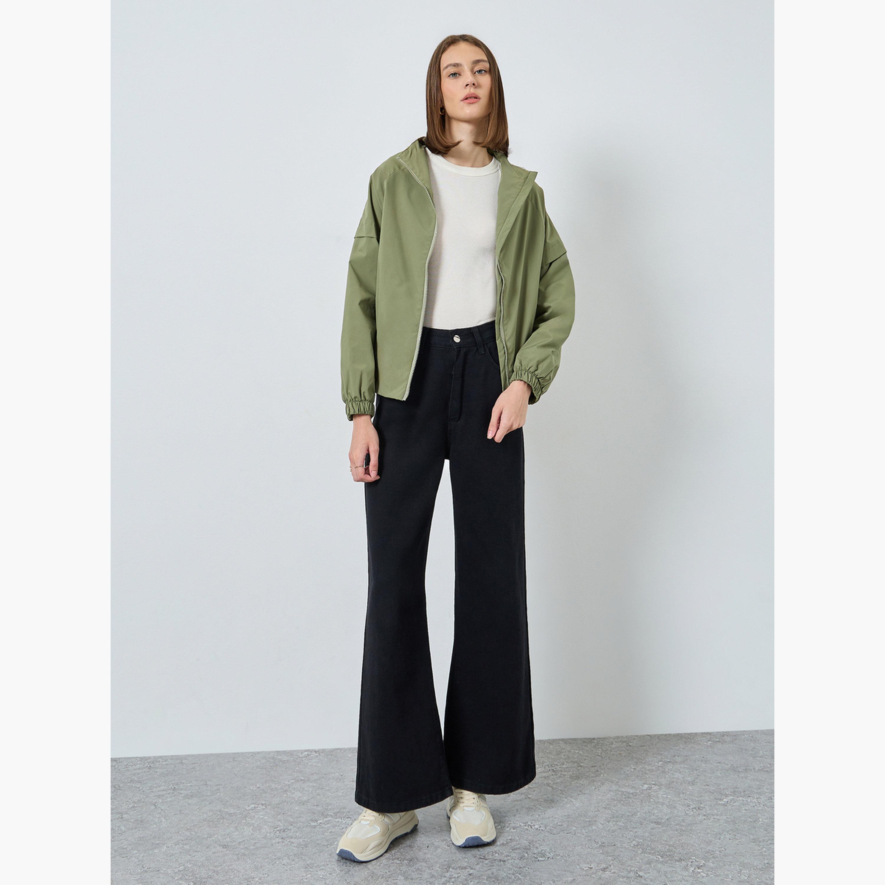 ستايلي - سترة خفيفة الوزن بقصّة عادية لون أخضر زيتوني للنساء -women-winterwear-coatsandjackets-jackets-image-2