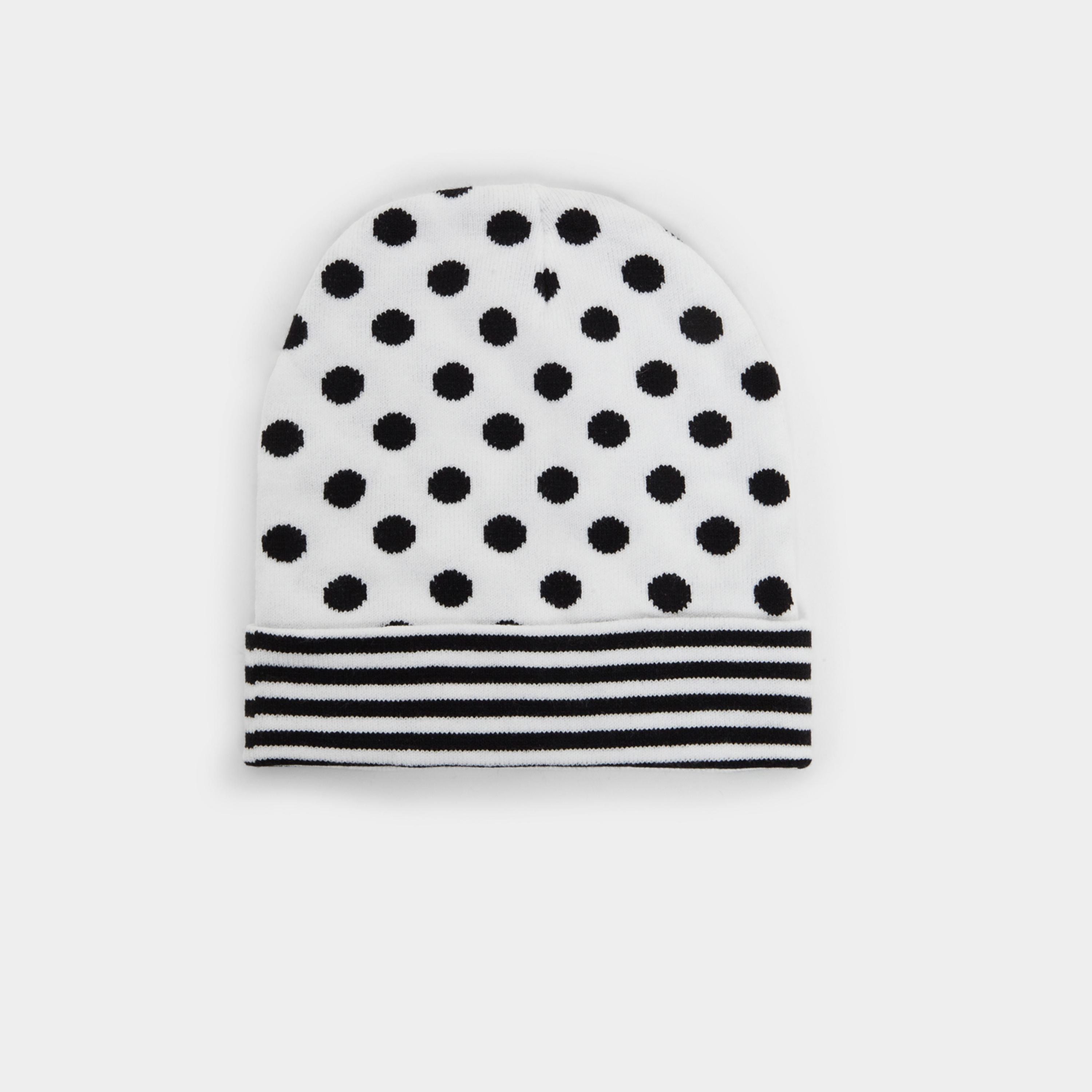 Styli Polka Dot Pattern Beanie-women-clothingaccessories-capsandhats-image-1