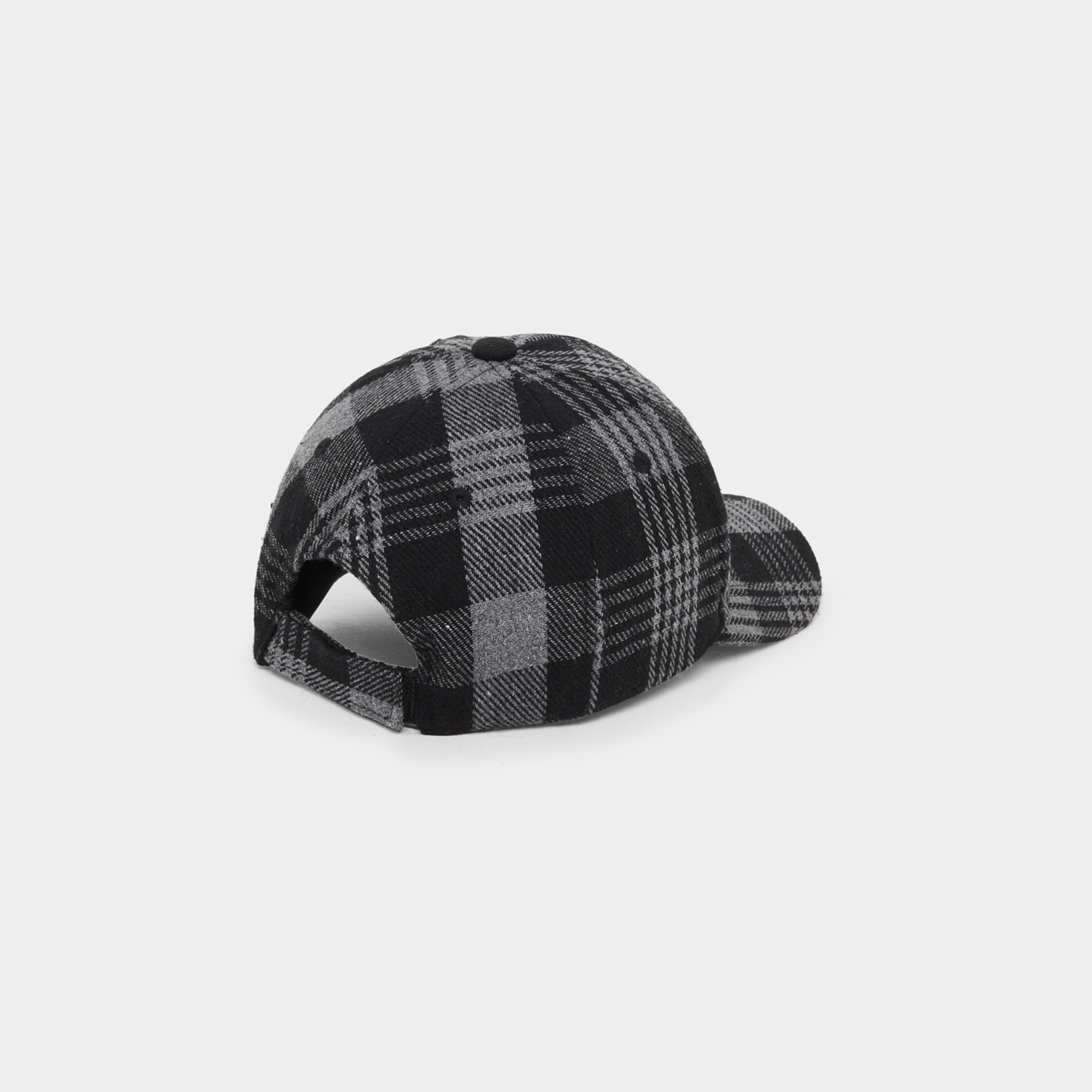 ستايلي - قبعة بيسبول سوداء منقوشة-women-clothingaccessories-capsandhats-image-3