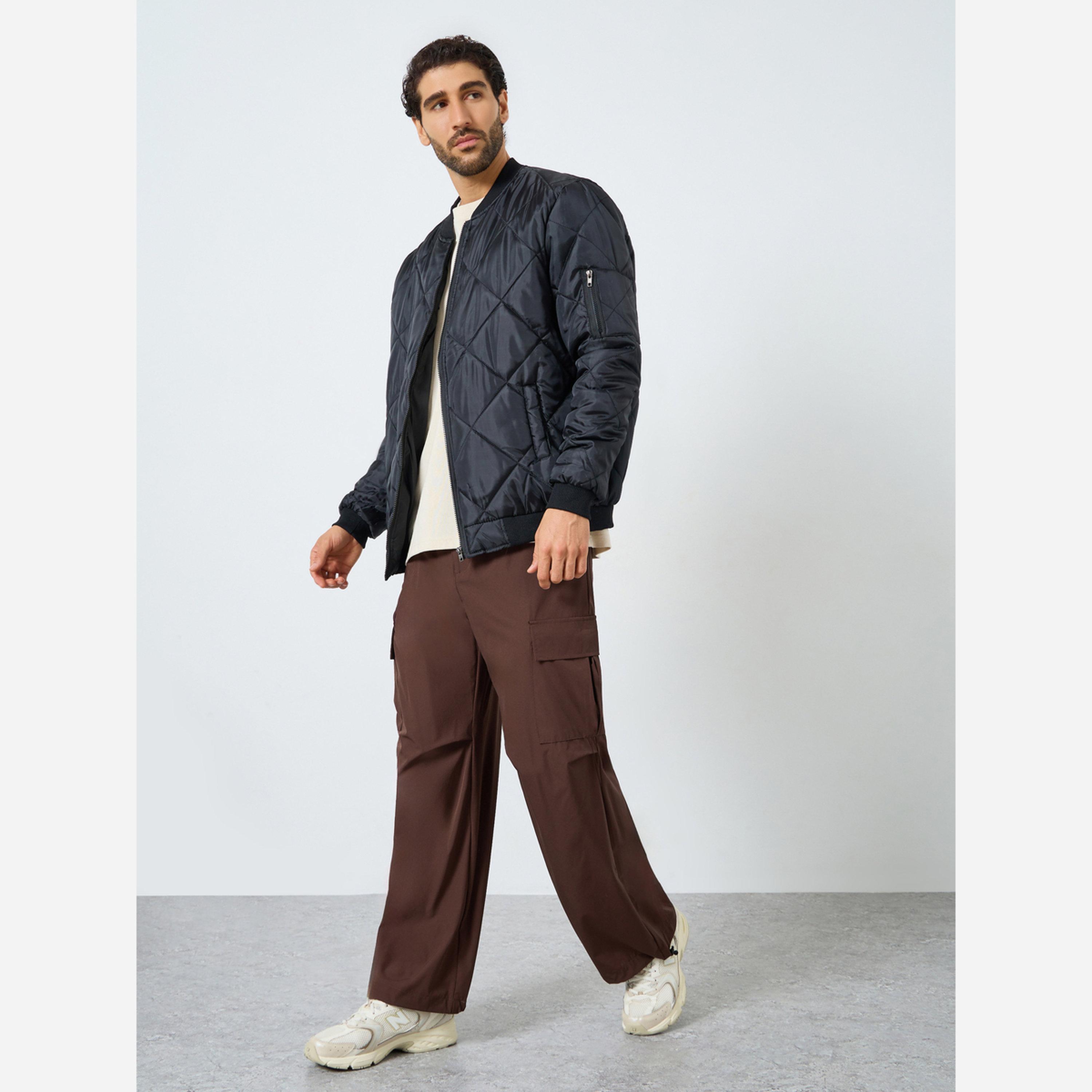 ستايلي - بنطال رجالي مقاس واسع بكسرات أمامية-men-clothing-bottoms-trousersandchinos-trousers-image-2