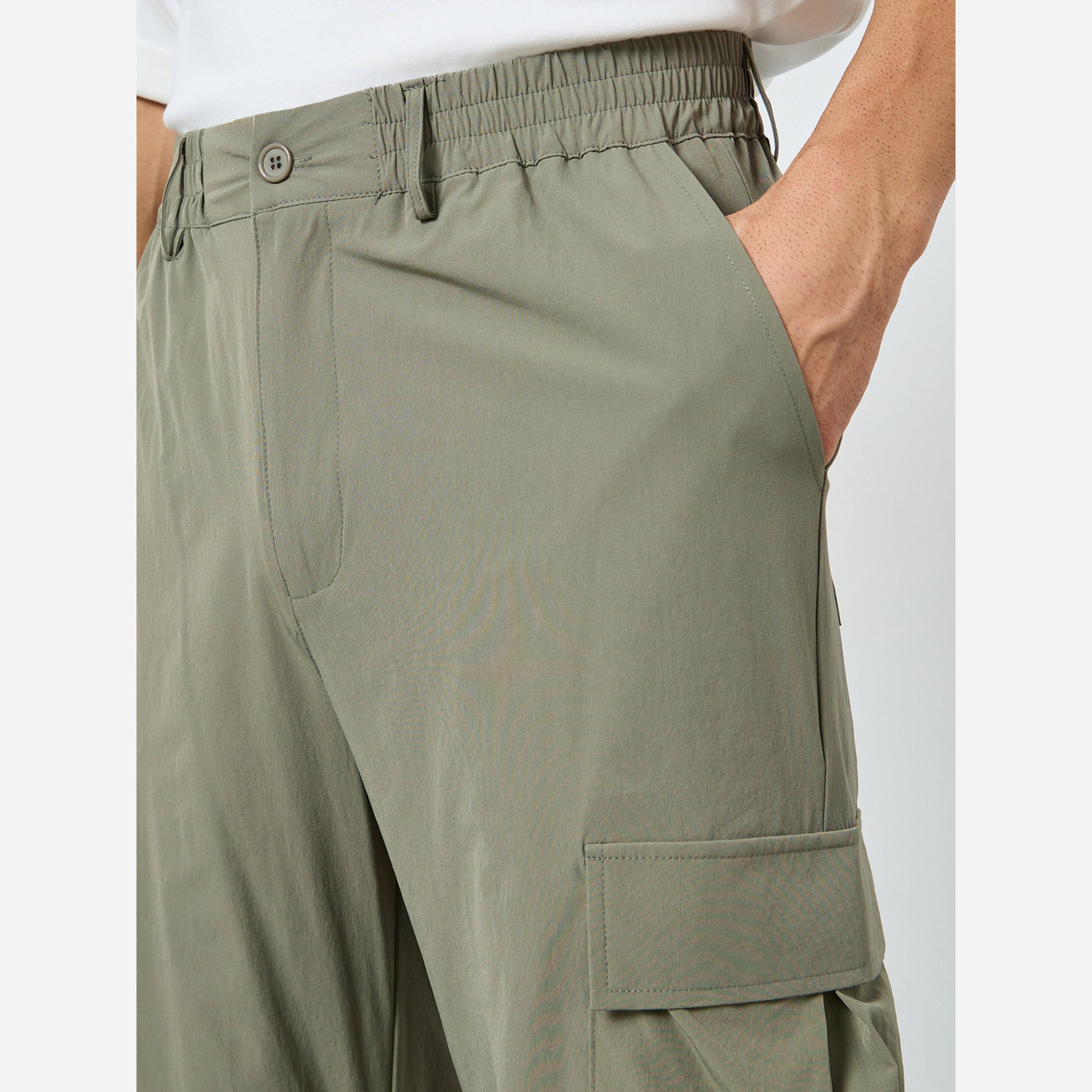 Styli Men Oversized Front Pleat Cargo Pants-men-clothing-bottoms-trousersandchinos-trousers-image-5