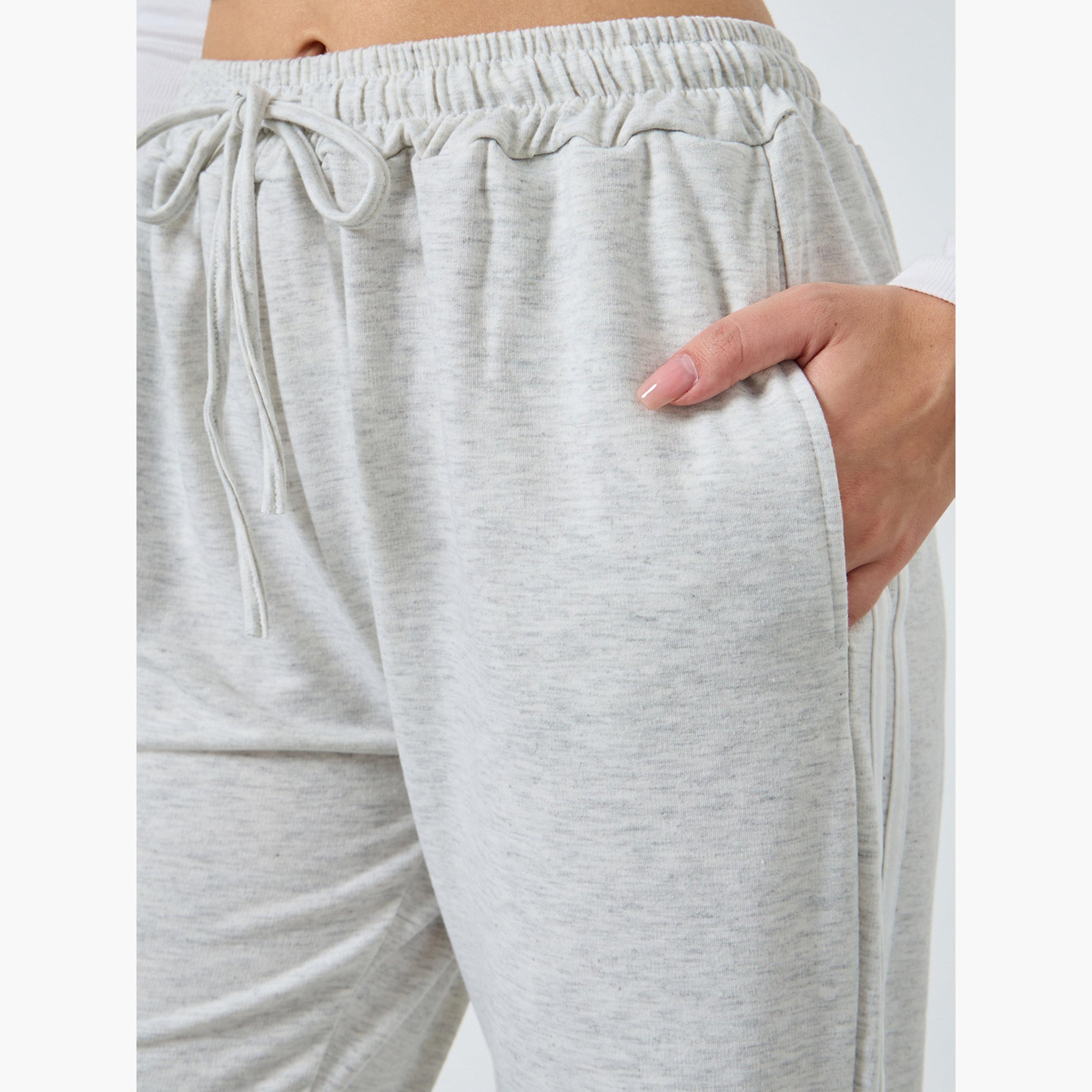 ستايلي - بنطال رياضي نسائي رمادي مخطط جانبي برباط خصر-women-clothing-bottoms-joggers-image-3