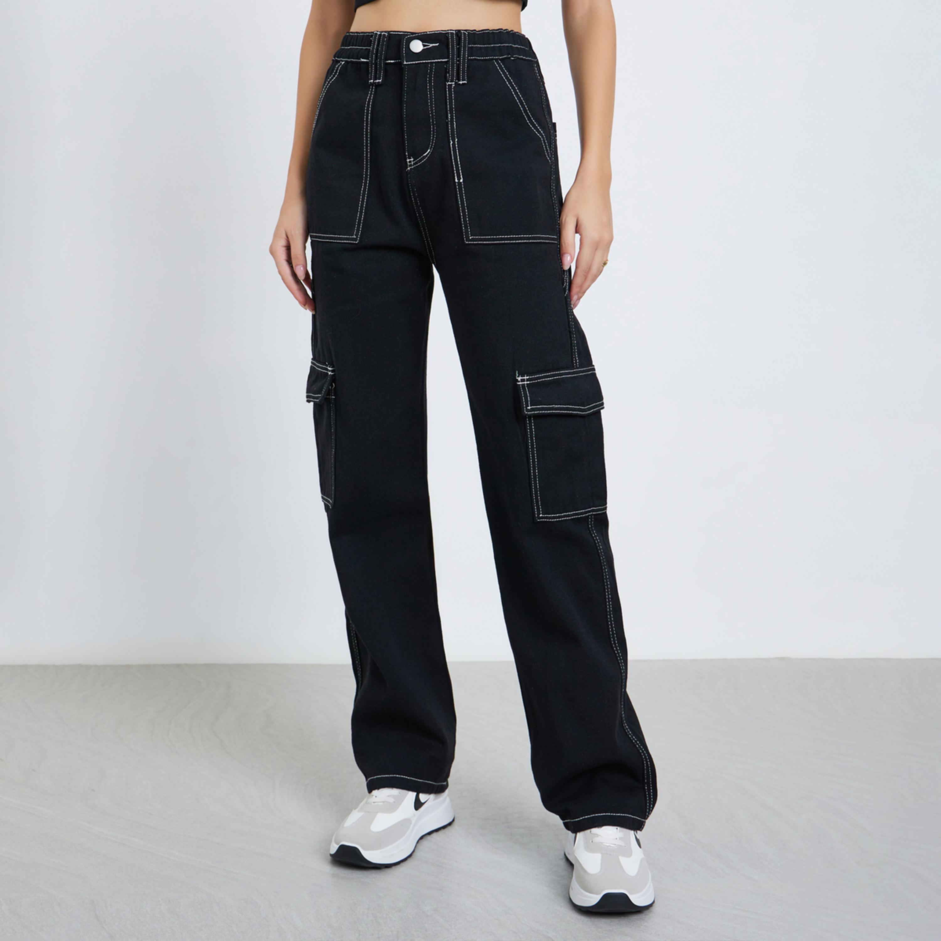ستايلي - بنطال جينز كارجو واسع الساق بتفاصيل جيوب سادة-women-clothing-bottoms-jeans-image-1