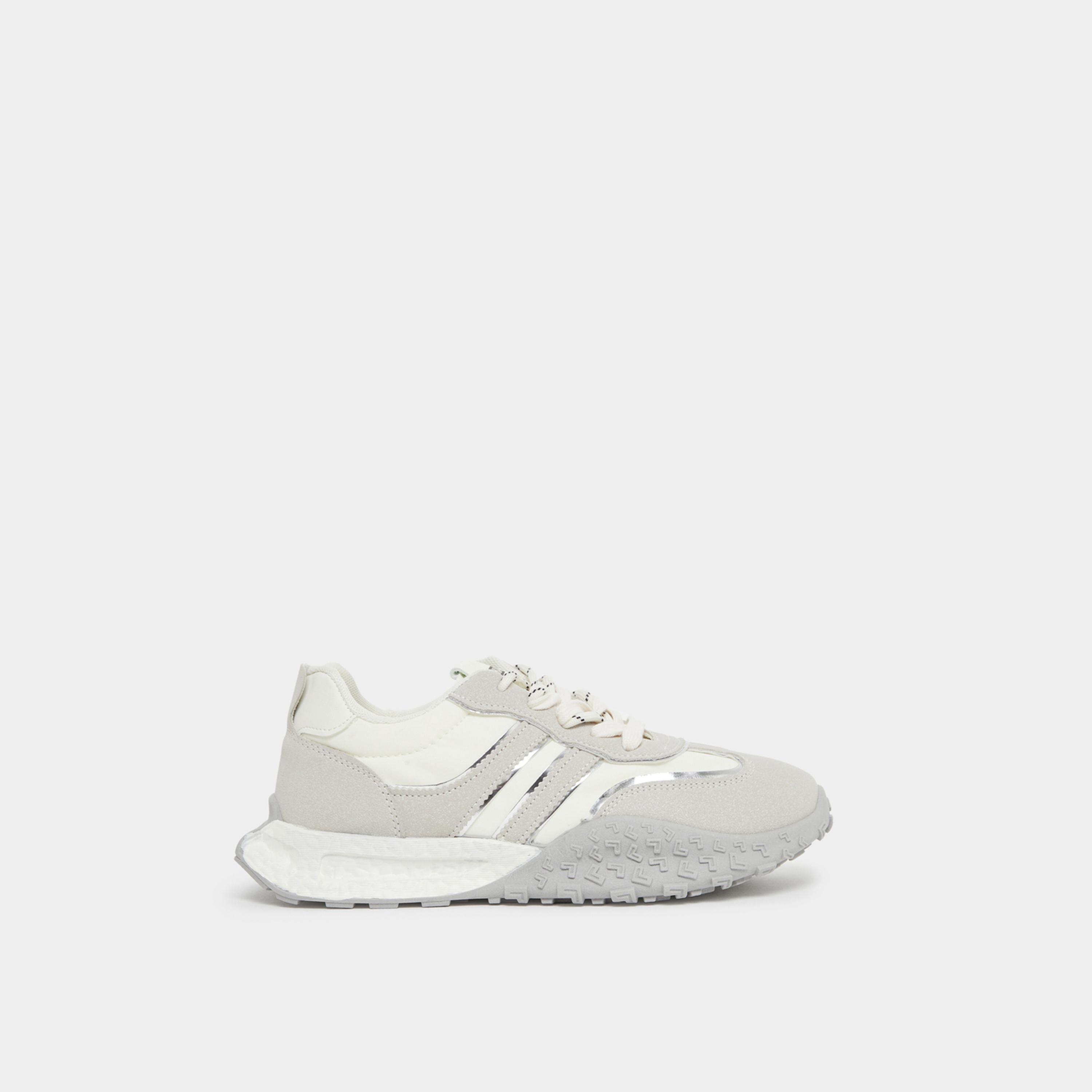 ستايلي - حذاء رياضي برباط بألوان متعددة للنساء-women-shoes-sneakers-image-3