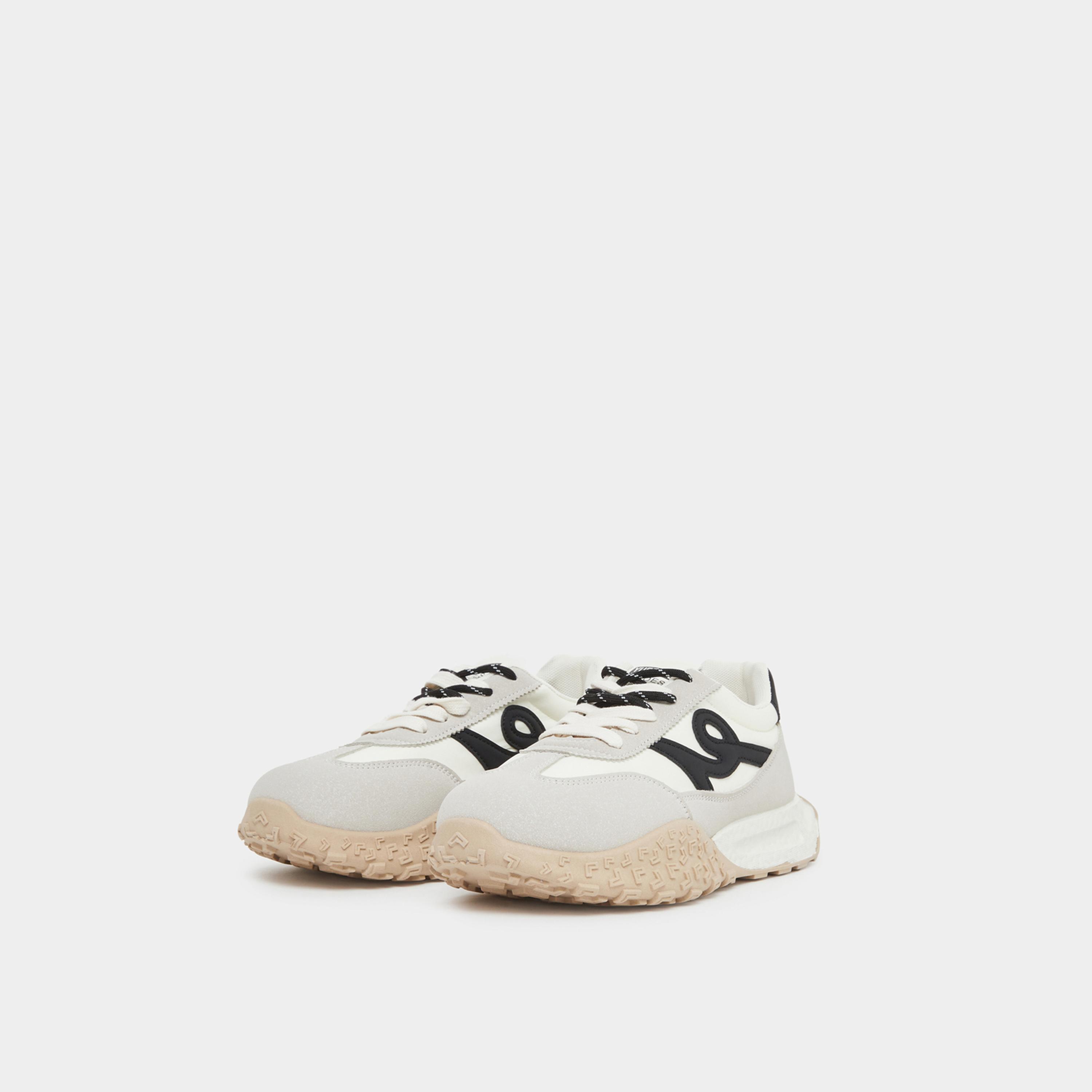 ستايلي - حذاء رياضي رمادي اللون برباط للنساء-women-shoes-sandals-heeled-image-1