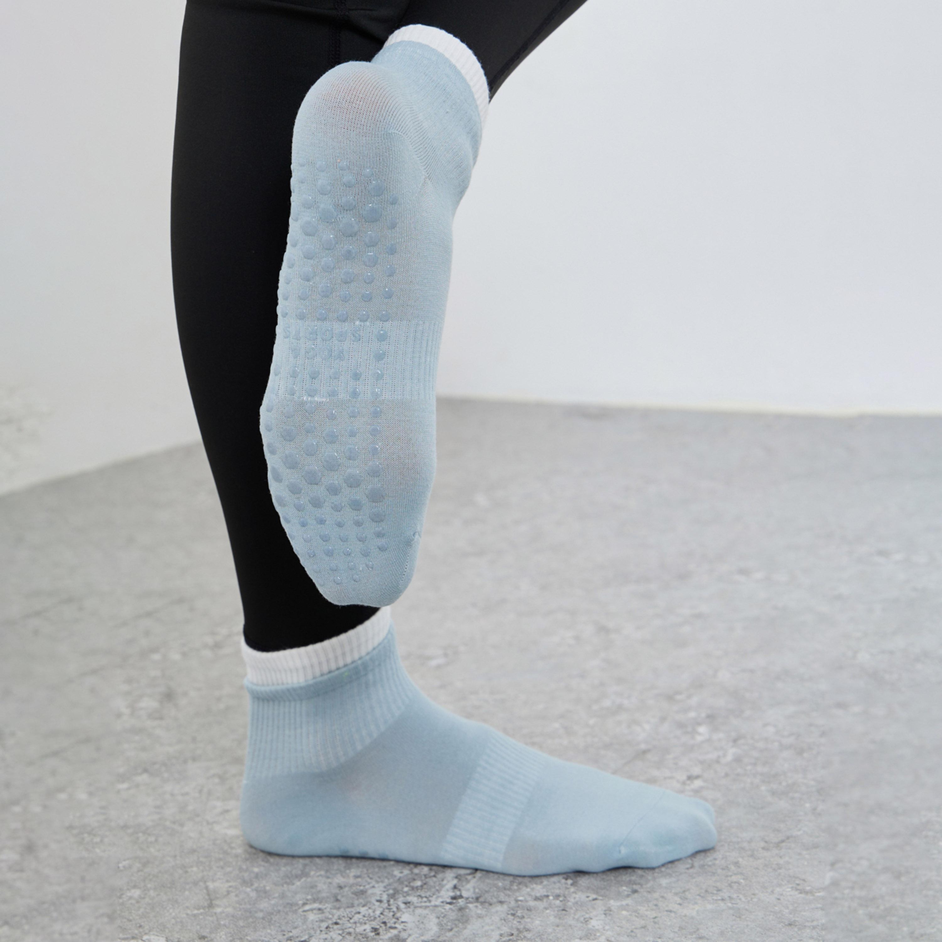 Styli Contrast Trim Silicon Pad Base Socks-sports-gear-gym-image-3