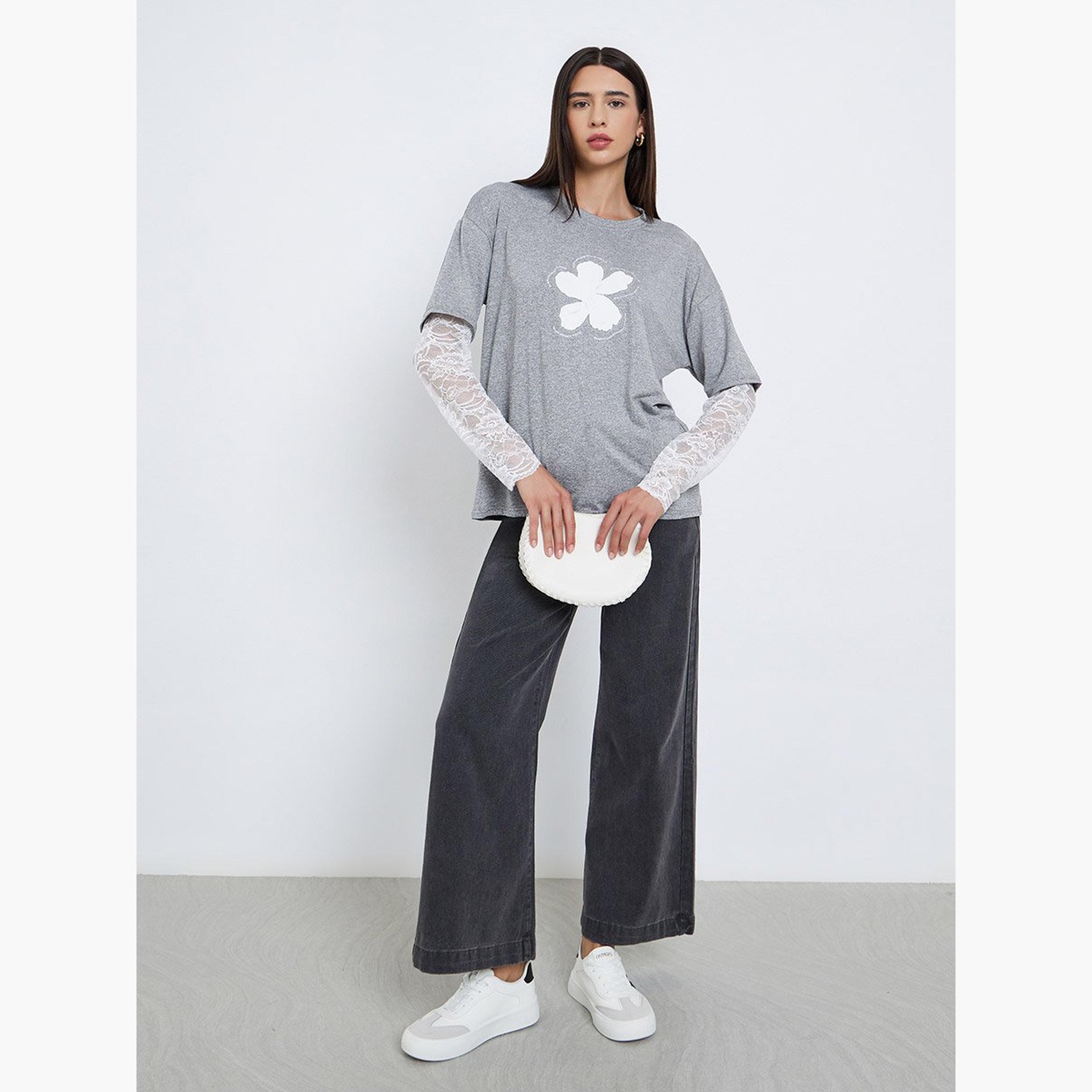 Styli Graphic Print Lace Sleeve Oversized T-Shirt-women-clothing-tshirts-image-3