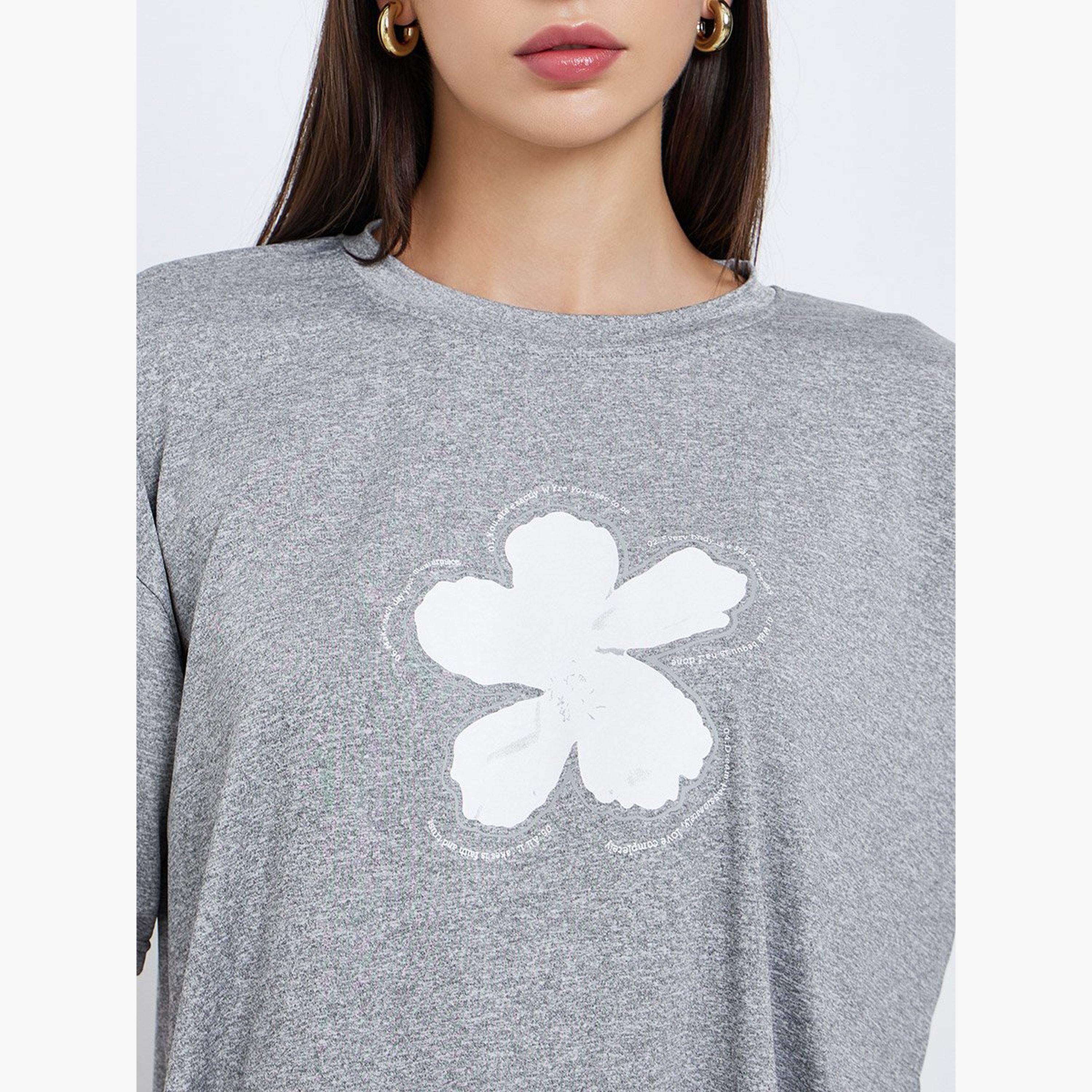 Styli Graphic Print Lace Sleeve Oversized T-Shirt-women-clothing-tshirts-image-4