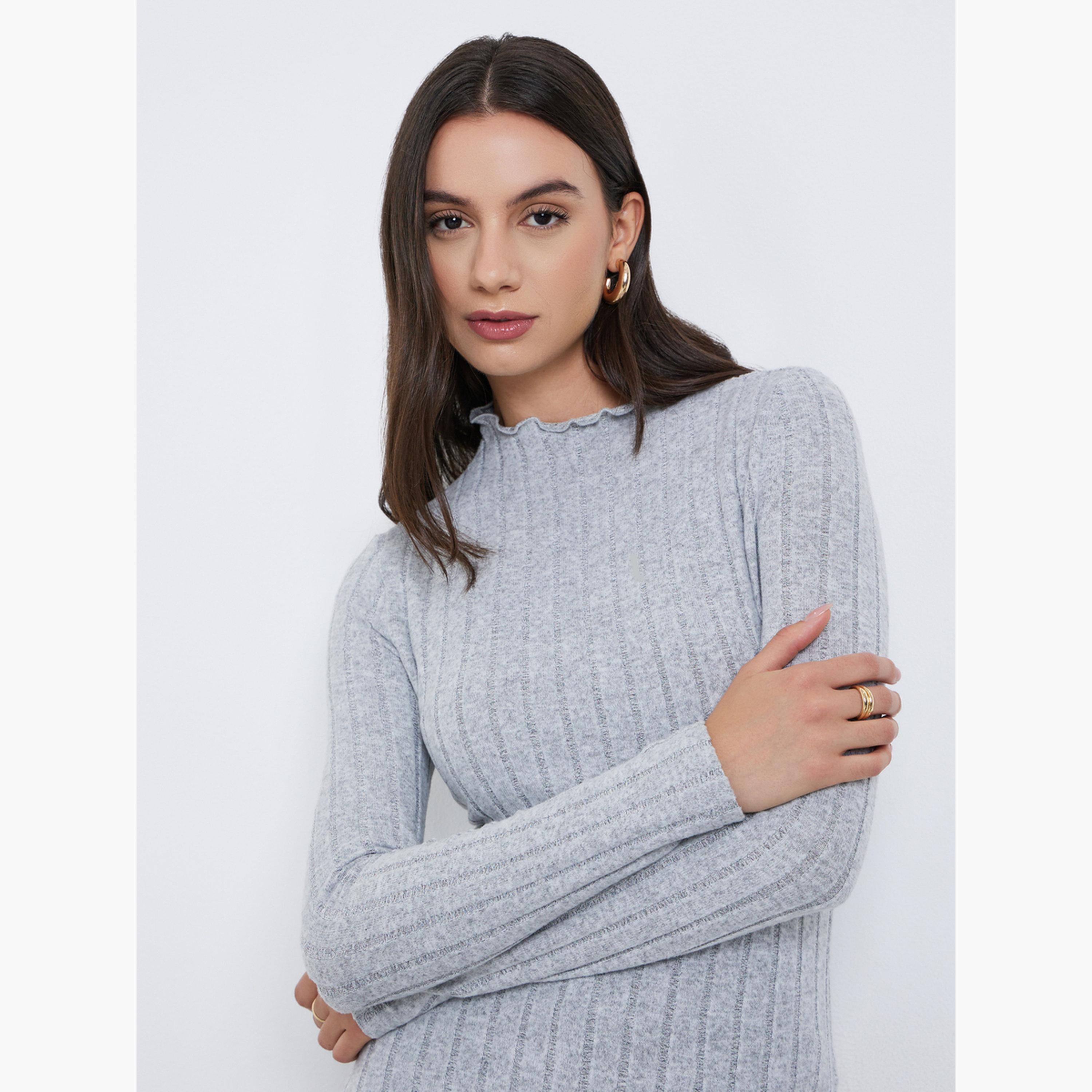 ستايلي - تي شيرت رمادي مضلع بياقة عالية وتصميم نحيف وحافة خس-women-clothing-tshirts-image-3