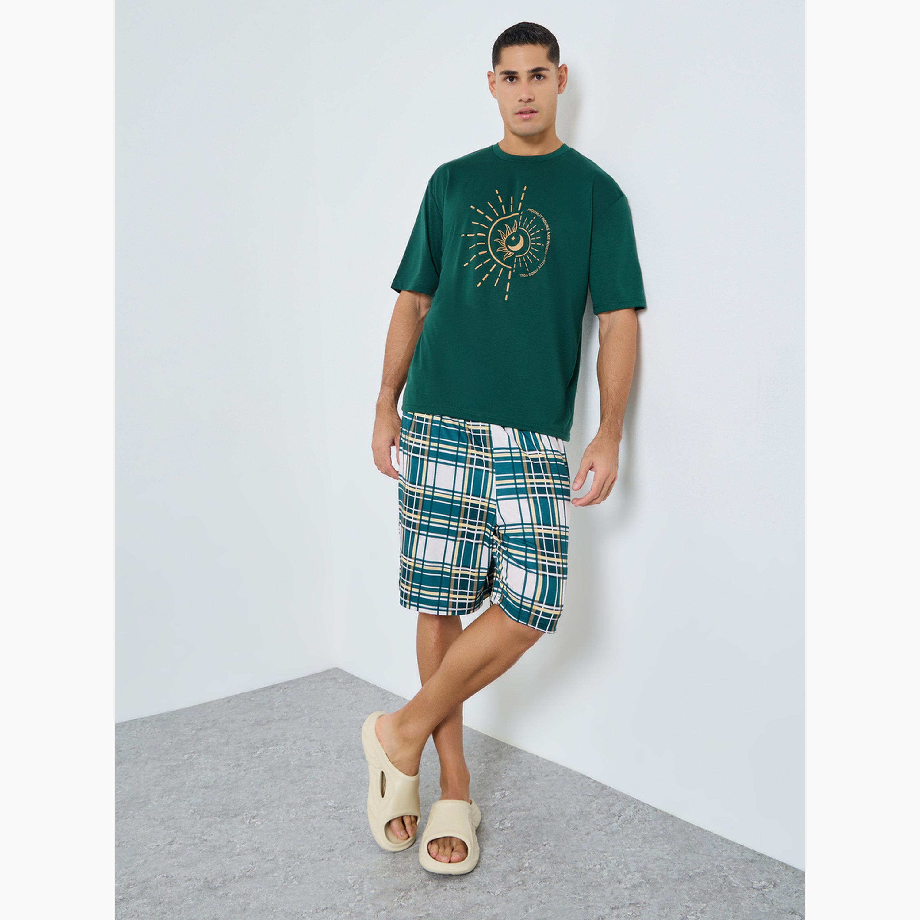 Styli Men Oversized Printed T-Shirt and Shorts Set-men-clothing-nightwear-pyjamaandshorts-image-1