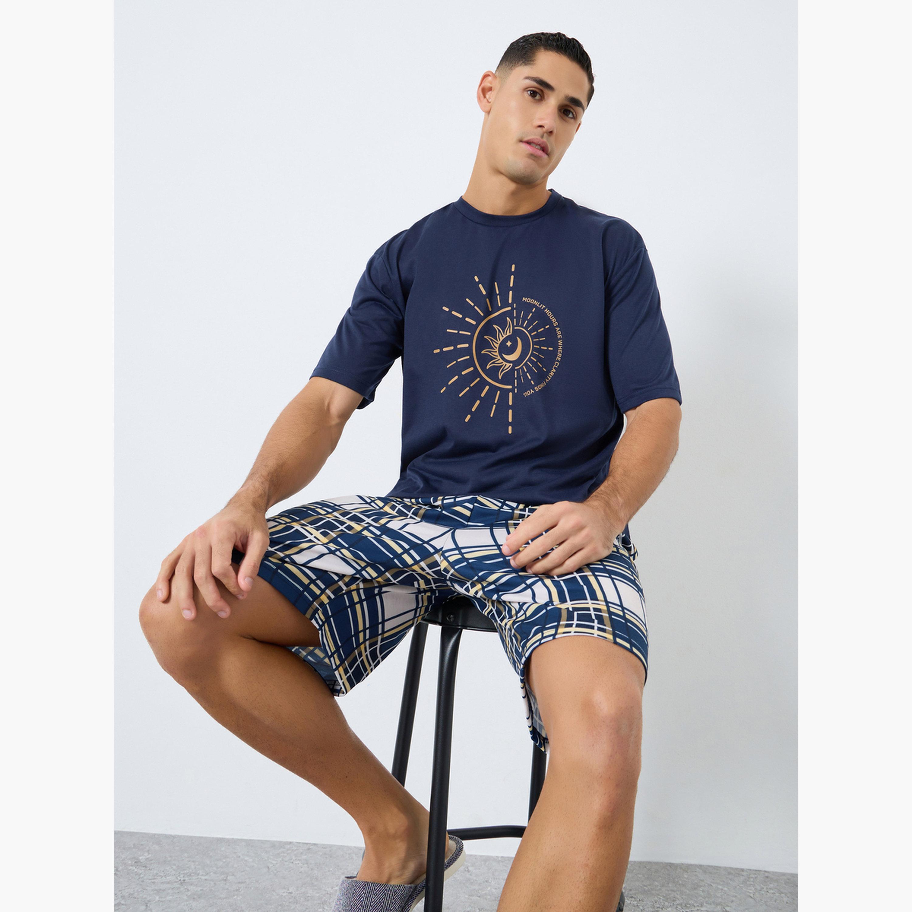 Styli Men Oversized Printed T-Shirt and Shorts Set-men-clothing-nightwear-pyjamaandshorts-image-2
