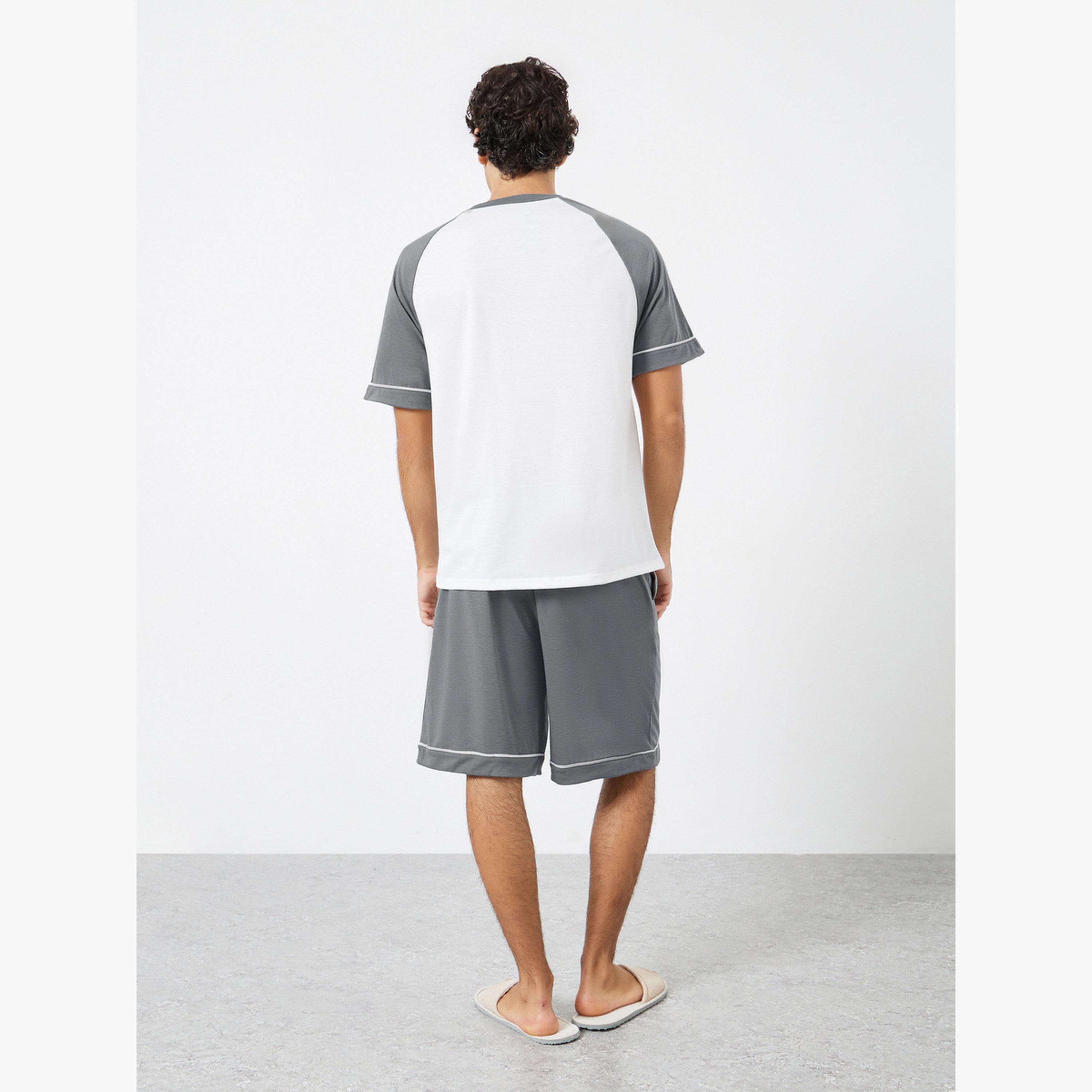 Styli Men Relaxed Fit Raglan Sleeve T-Shirt and Shorts Set-men-clothing-nightwear-sets-image-5