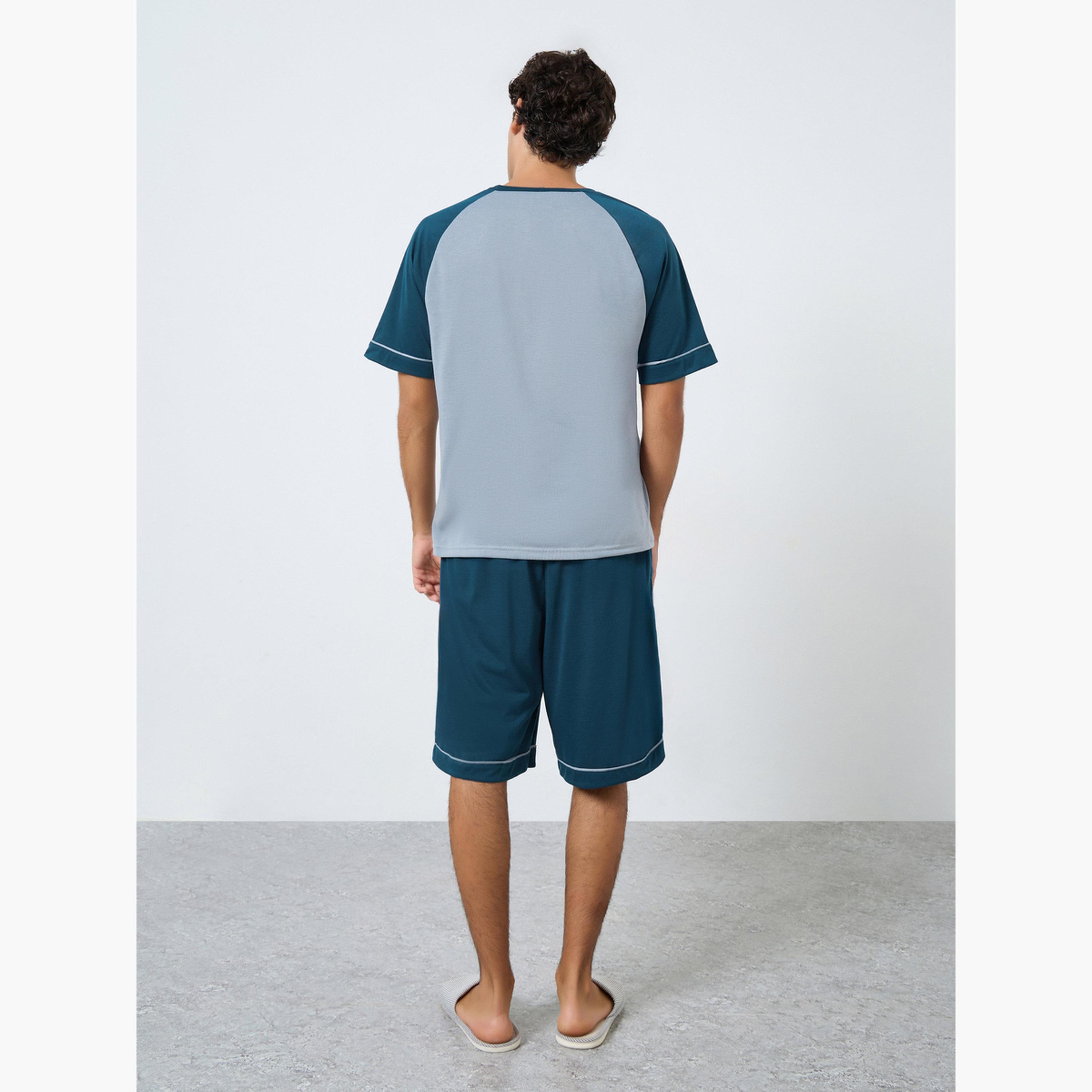 Styli Men Relaxed Fit Raglan Sleeve T-Shirt and Shorts Set-men-clothing-nightwear-sets-image-4