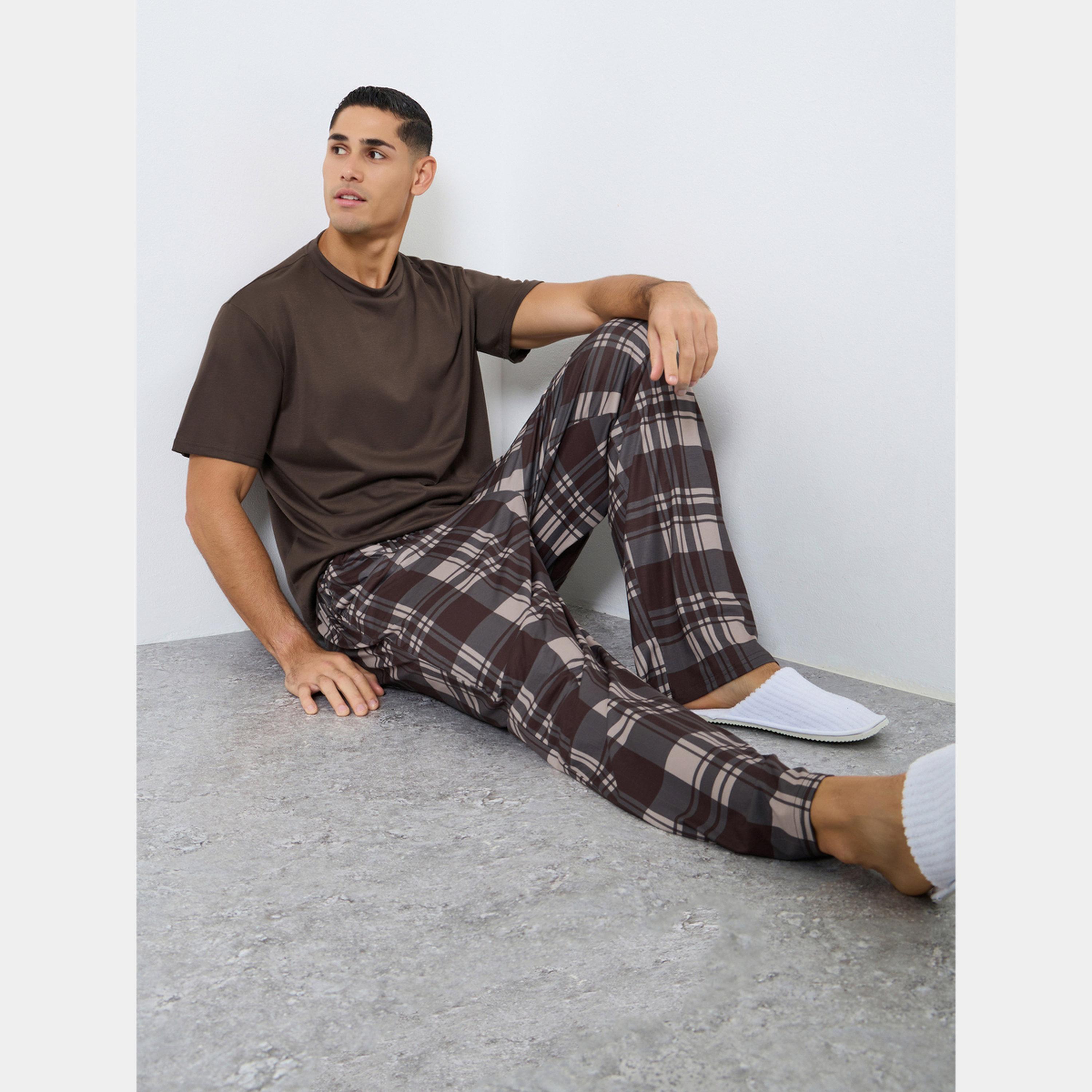 Styli Relaxed Fit Checked T-Shirt and Long Pyjama Set-men-clothing-nightwear-sets-image-5