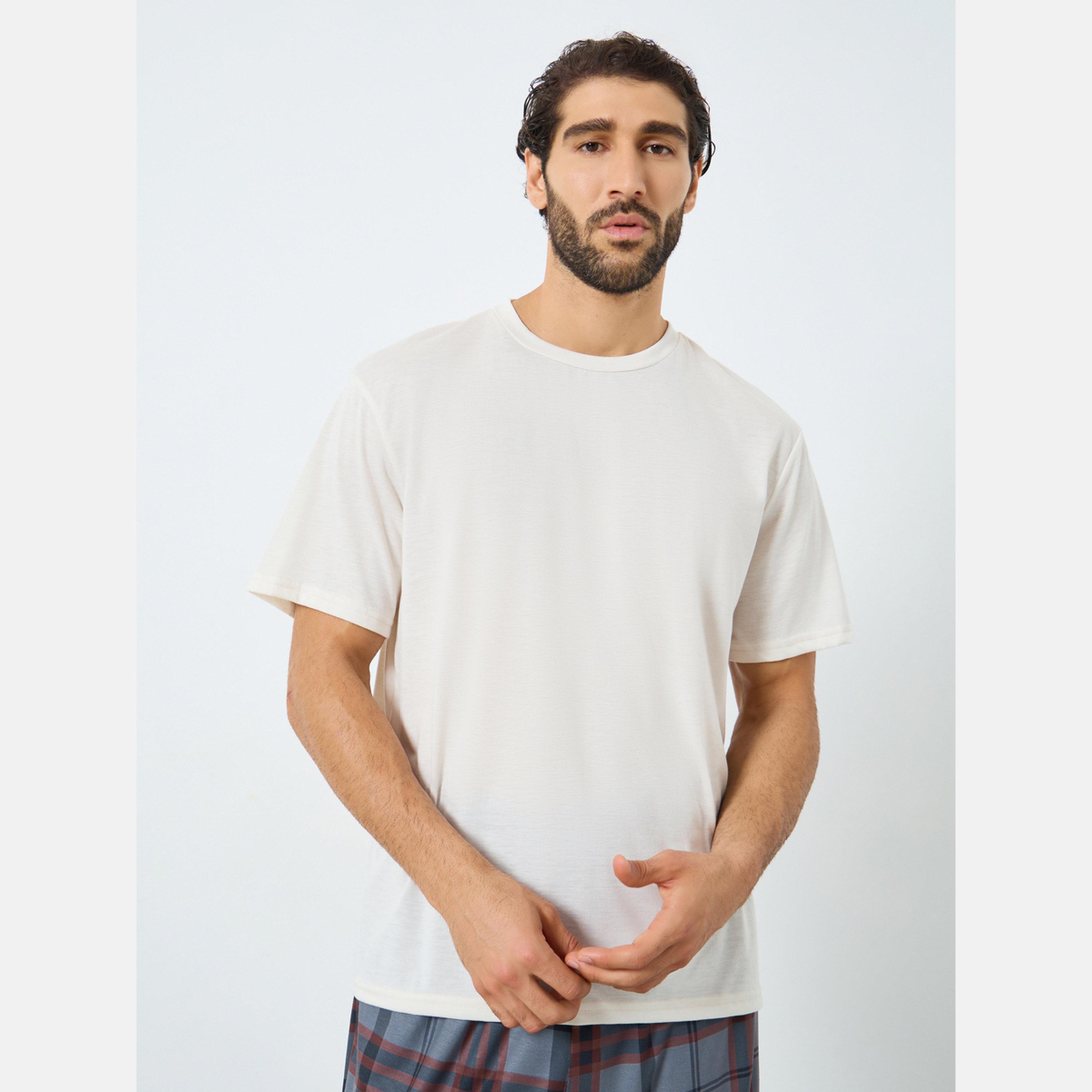 Styli Men Relaxed Fit Solid T-Shirt and Checked Pyjama Set-men-clothing-nightwear-sets-image-2