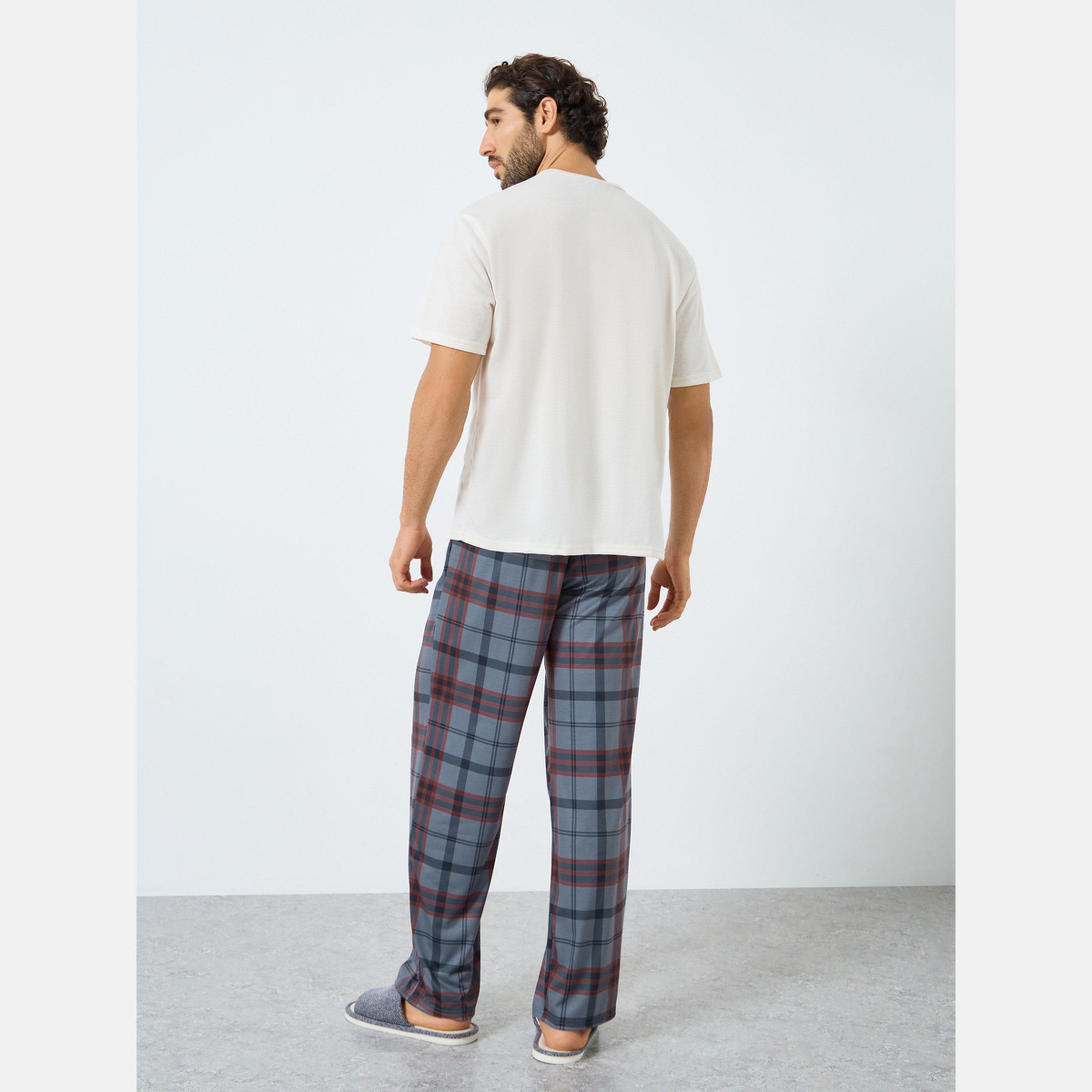 Styli Men Relaxed Fit Solid T-Shirt and Checked Pyjama Set-men-clothing-nightwear-sets-image-4