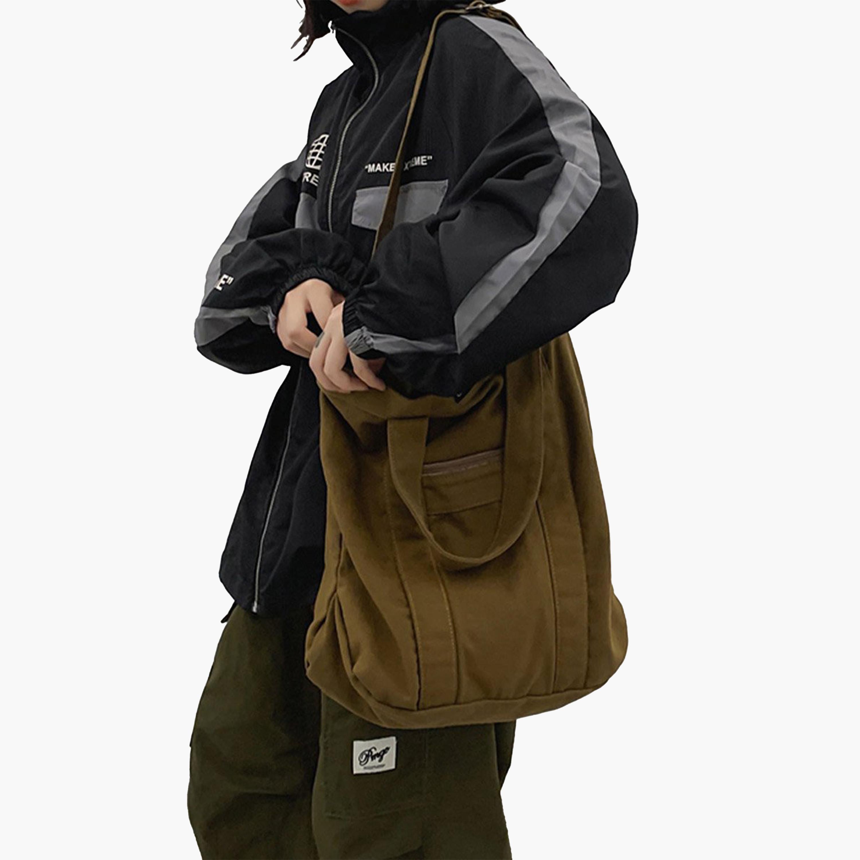 تيك تو - شنطة توت من القماش الكاكي بمقبضين علويين-men-bags-image-6