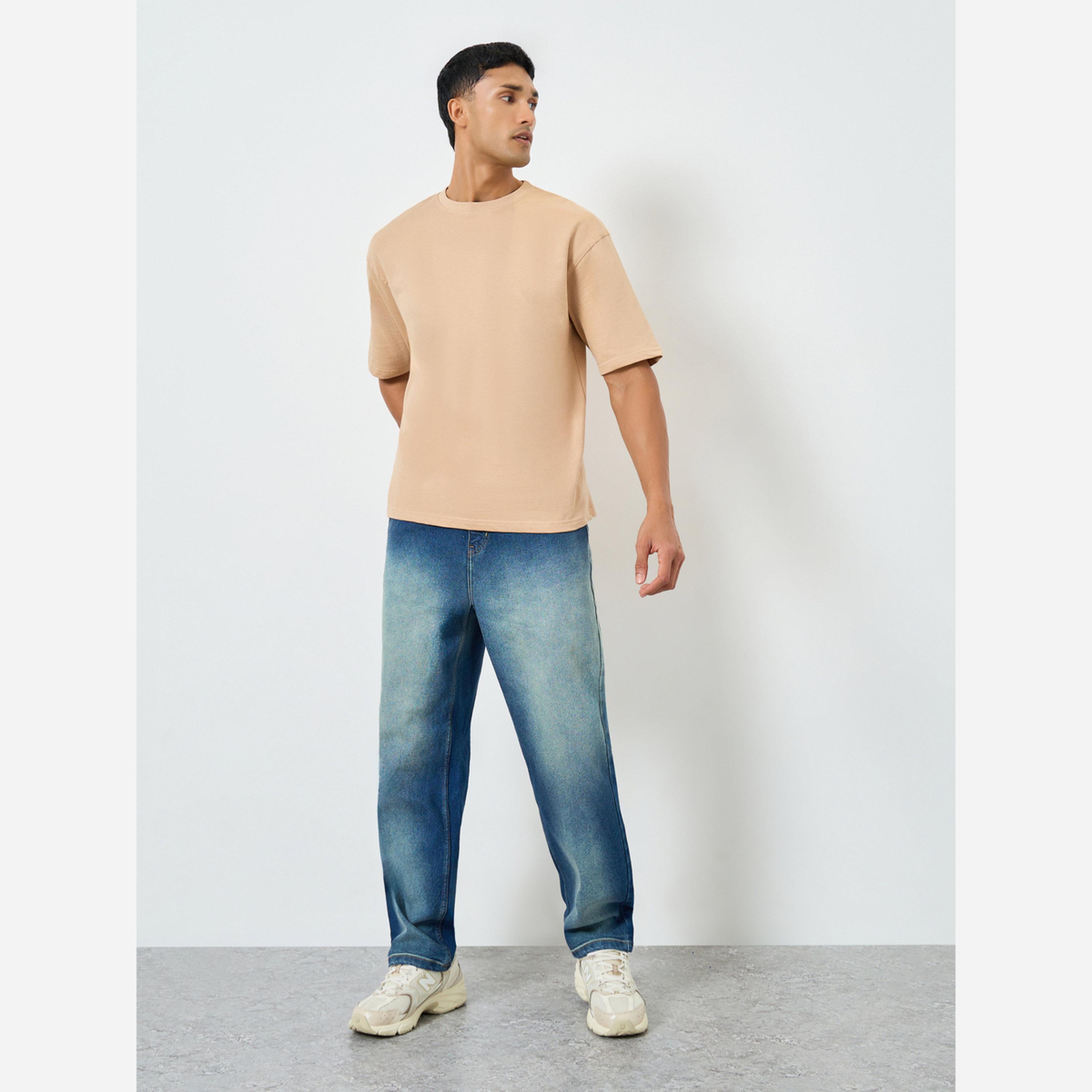ستايلي - تيشيرت رجالي واسع قماش تيري بطبعة خلفية-men-clothing-tshirtsandpolos-tshirts-image-2