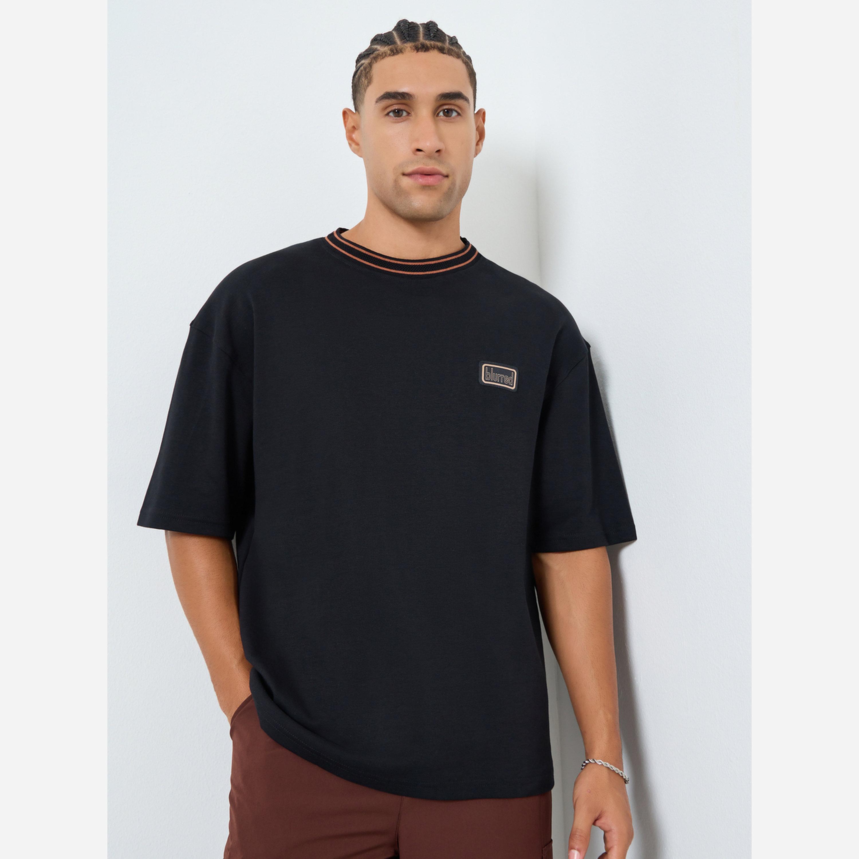 Styli Men Black Oversized Chest Patch T-Shirt-men-clothing-tshirtsandpolos-tshirts-image-1