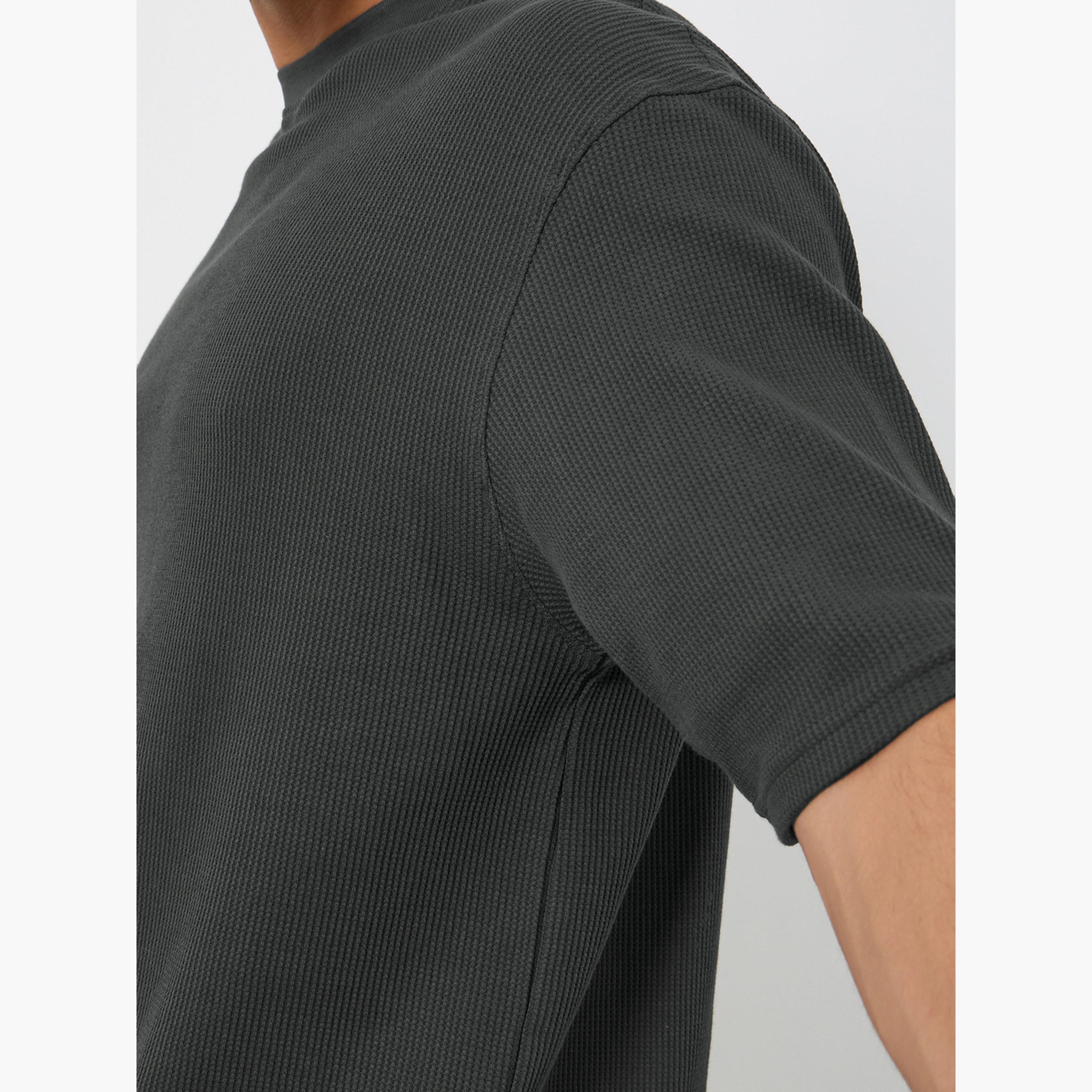 Styli Men Charcoal Waffle Knit Oversized T-Shirt-men-clothing-tshirtsandpolos-tshirts-image-3