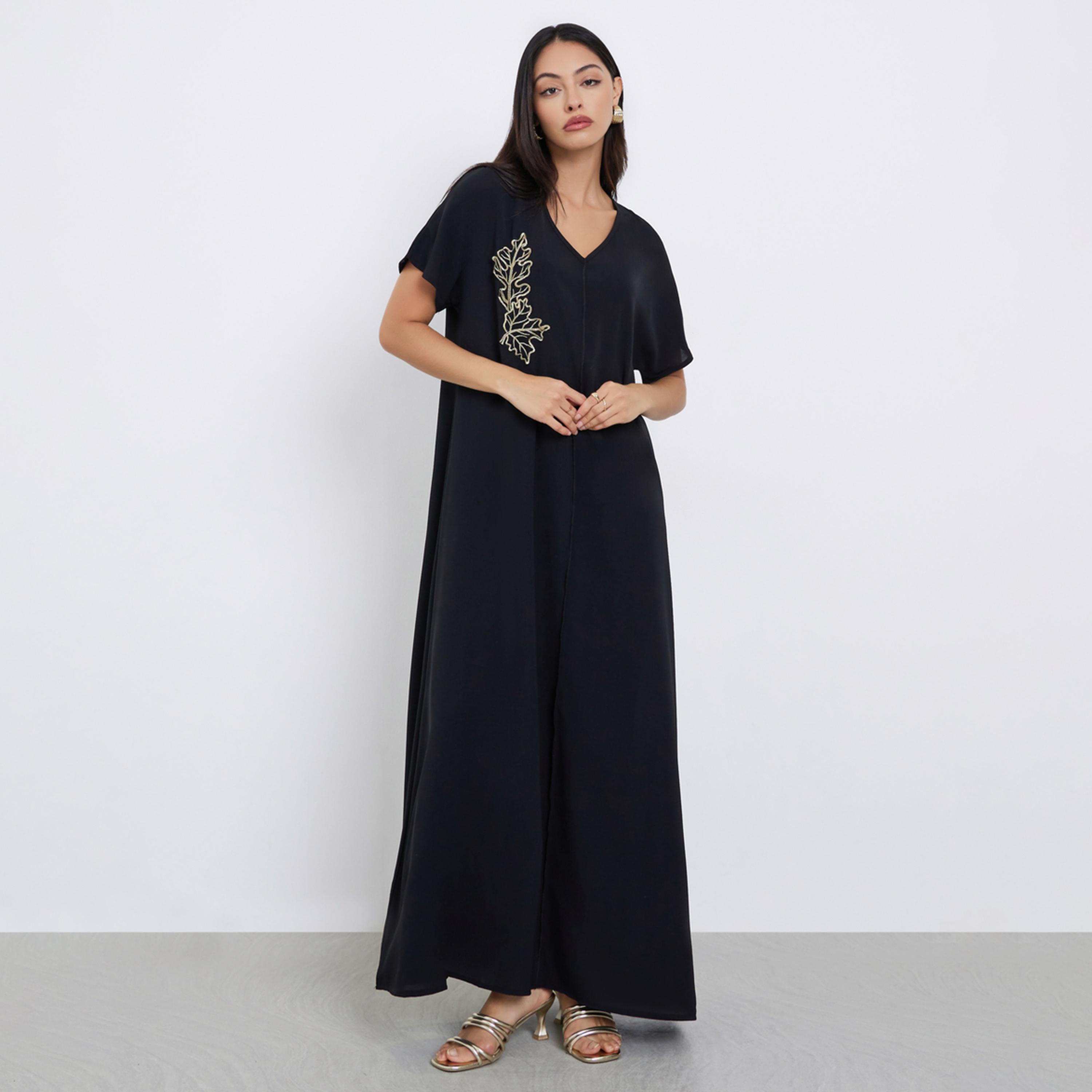 أميرة x ستايلي جلابية تحت العباية بحافة واسعة ومزينة بشارة-women-arabicclothing-jalabiyas-image-1