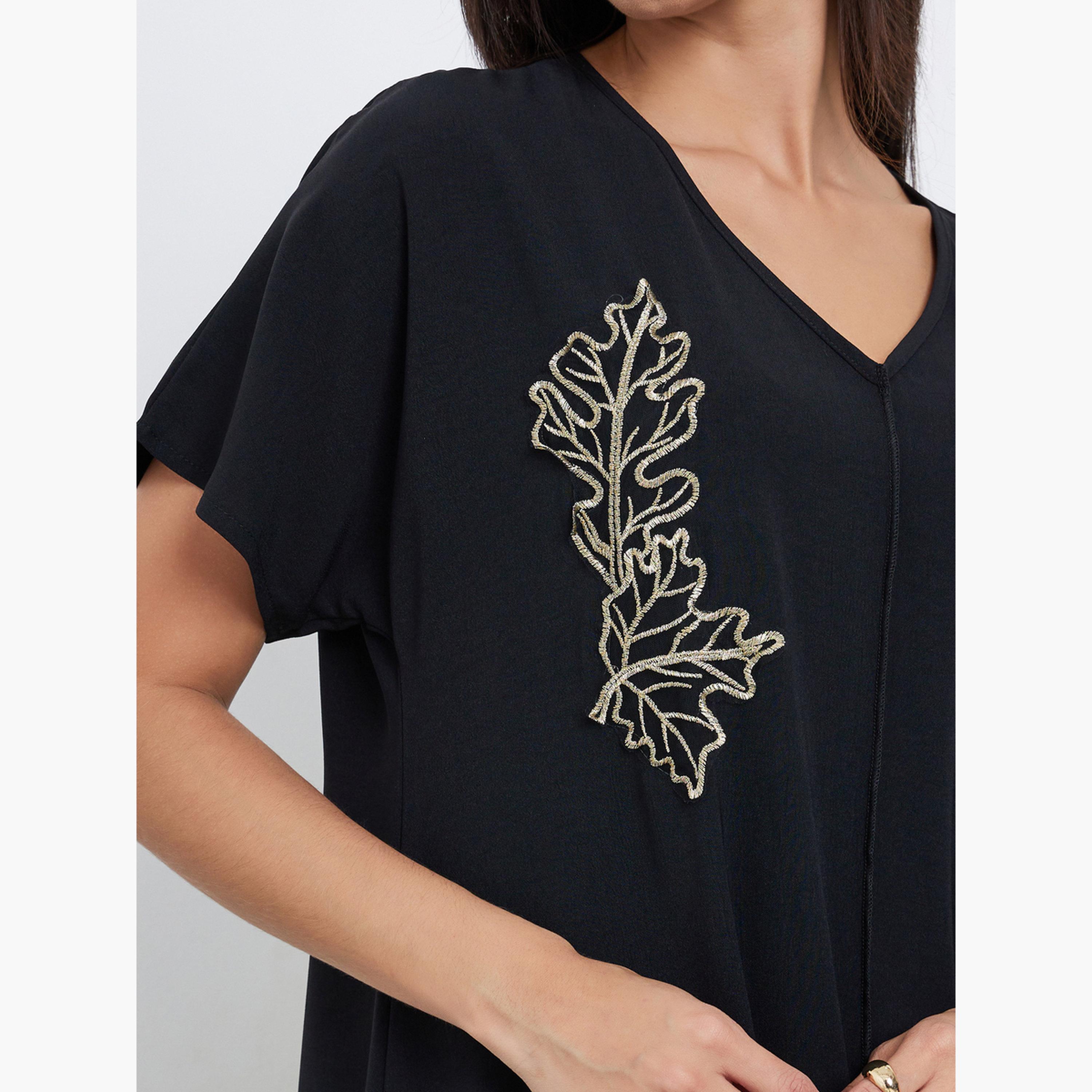 أميرة x ستايلي جلابية تحت العباية بحافة واسعة ومزينة بشارة-women-arabicclothing-jalabiyas-image-4