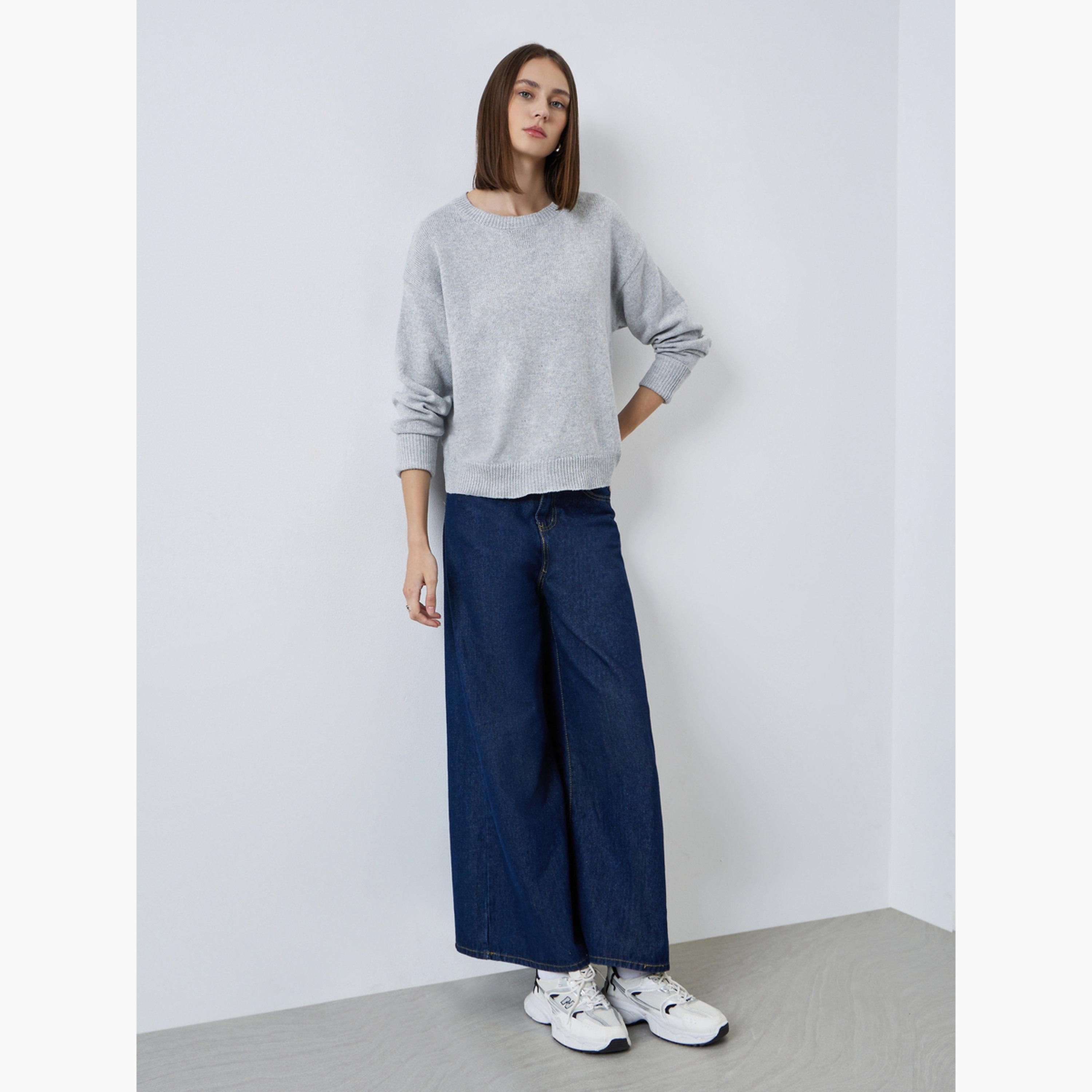 ستايلي - سترة رمادية بقصّة عادية ورقبة دائرية-women-clothing-cardigansandjumpers-jumpers-image-3