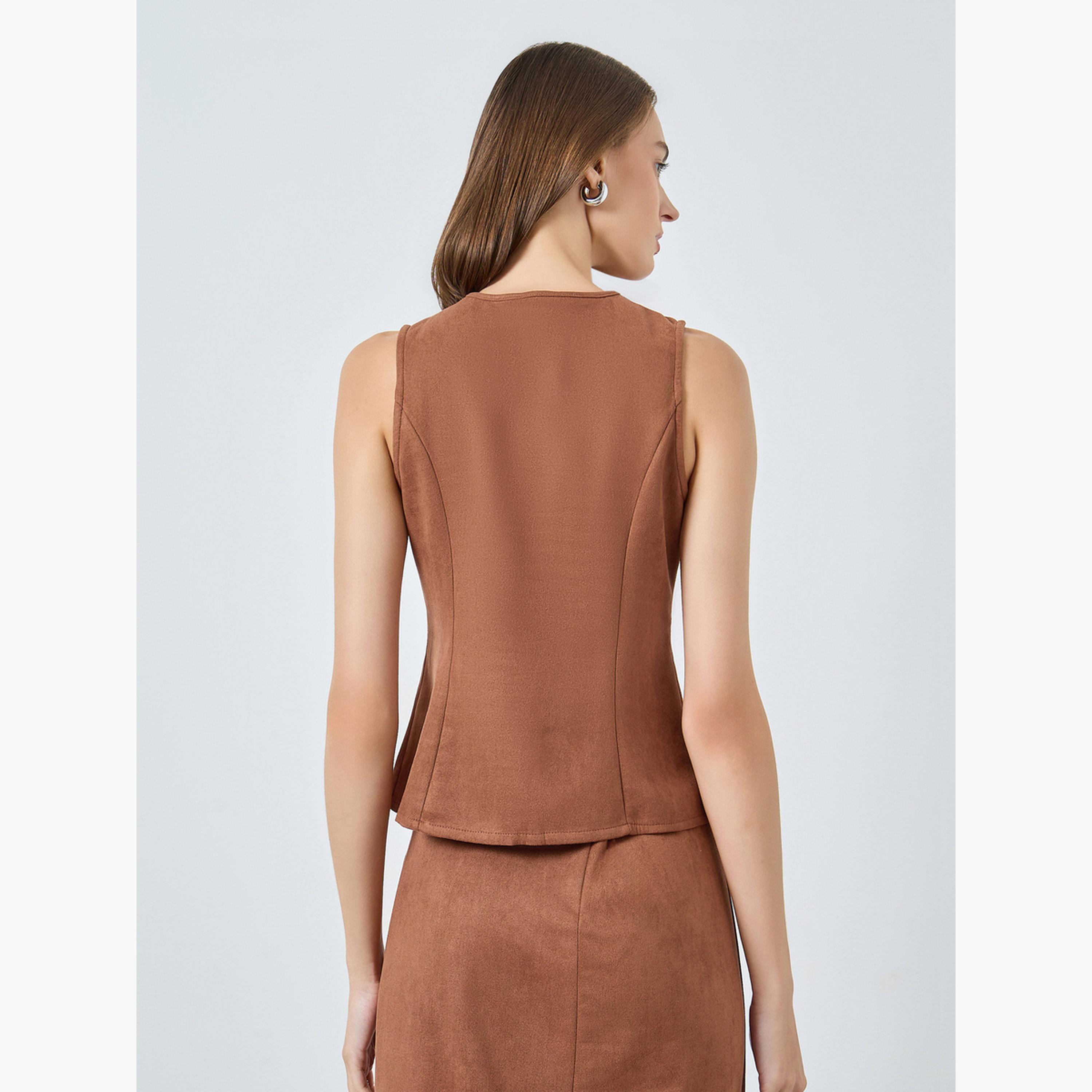 ستايلي - سترة بدون أكمام بمظهر جلد سويدي-women-clothing-shirtsandblouses-blouses-image-3