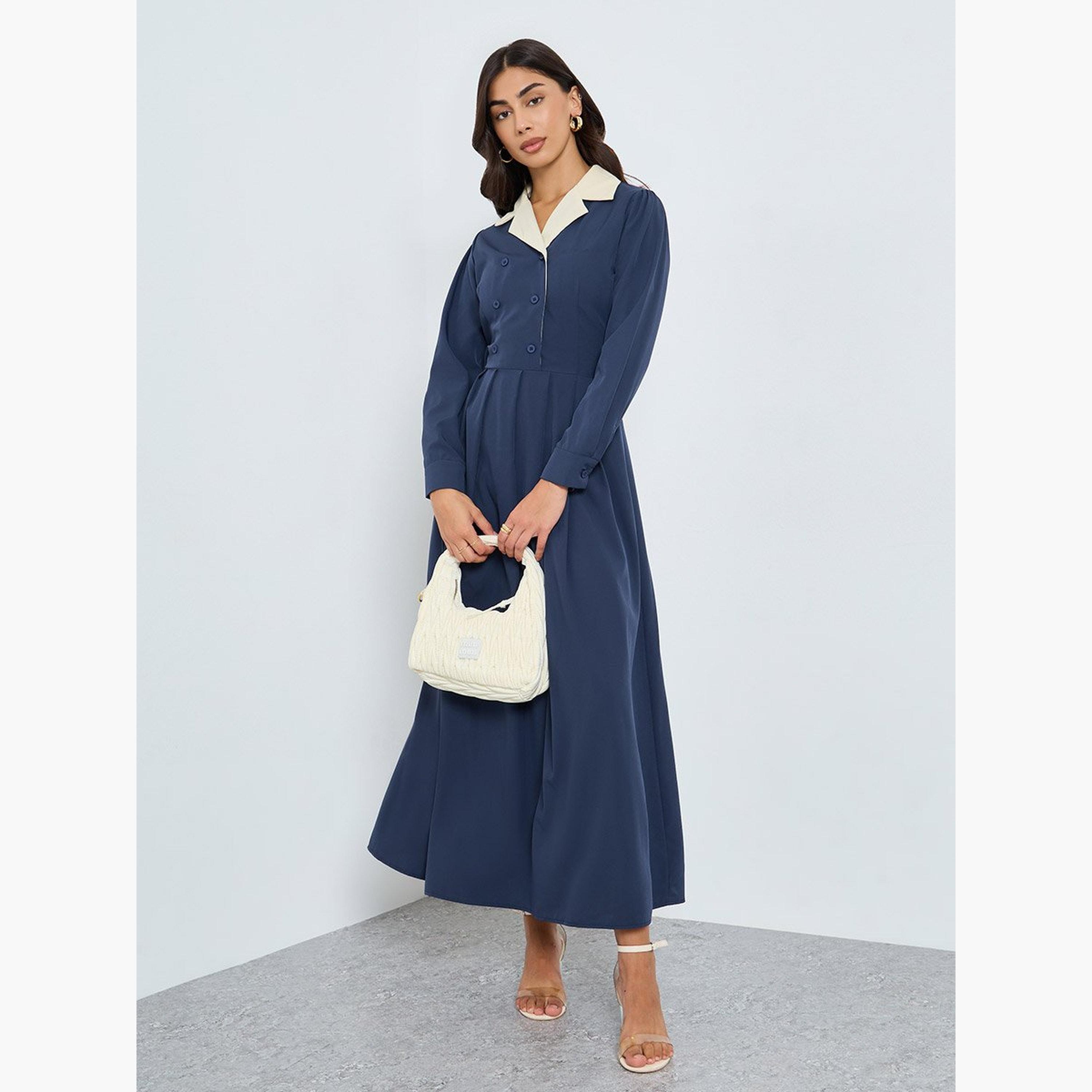 ستايلي - فستان ماكسي أزرق داكن بفتحة صدر متباينة-women-clothing-dresses-image-1