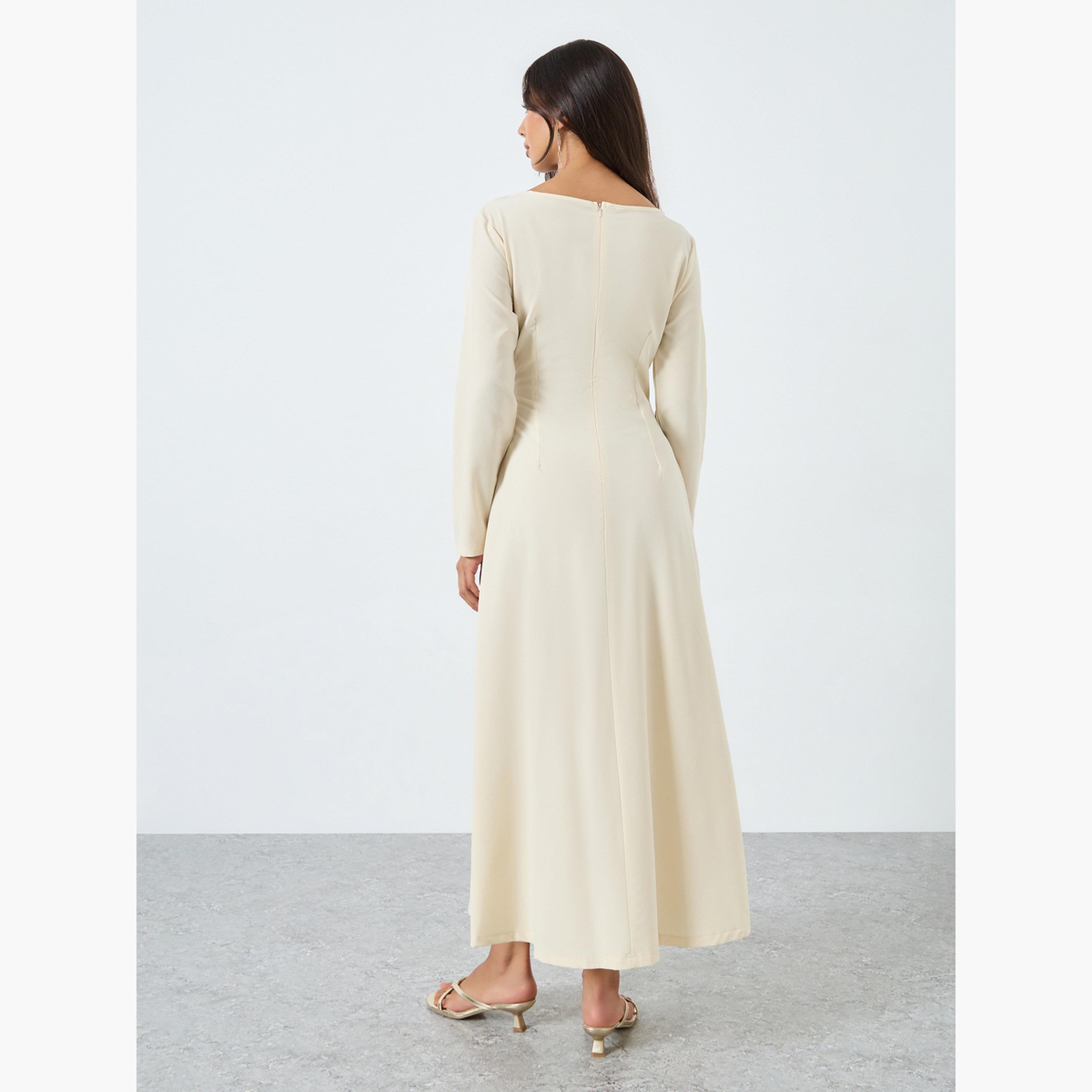 ستايلي - فستان ماكسي بفتحة رقبة وزينة معدنية للنساء-women-clothing-dresses-image-4