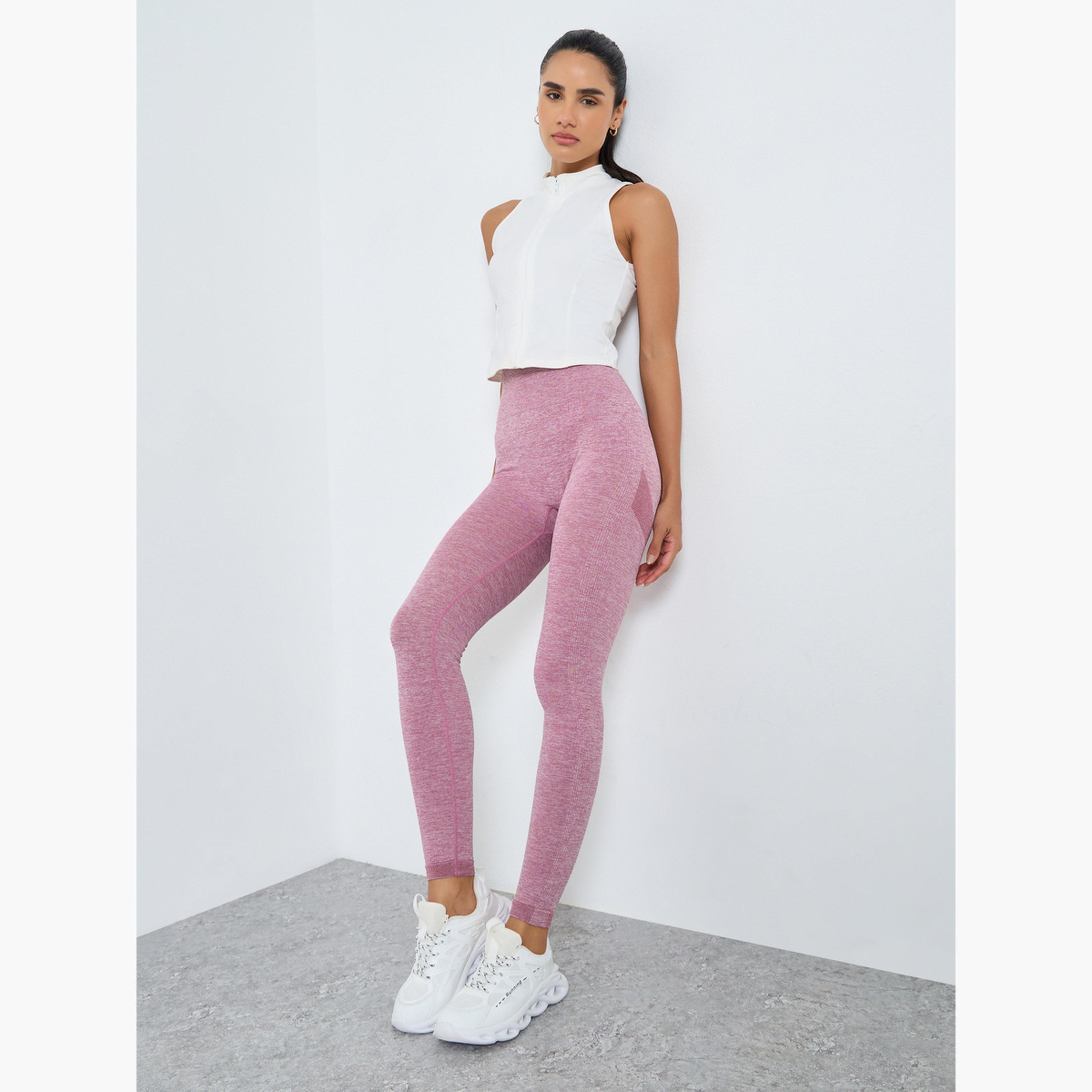 Styli Seamless Tonal Jacquard Leggings-women-clothing-sportswearandactivewear-bottoms-leggings-image-2