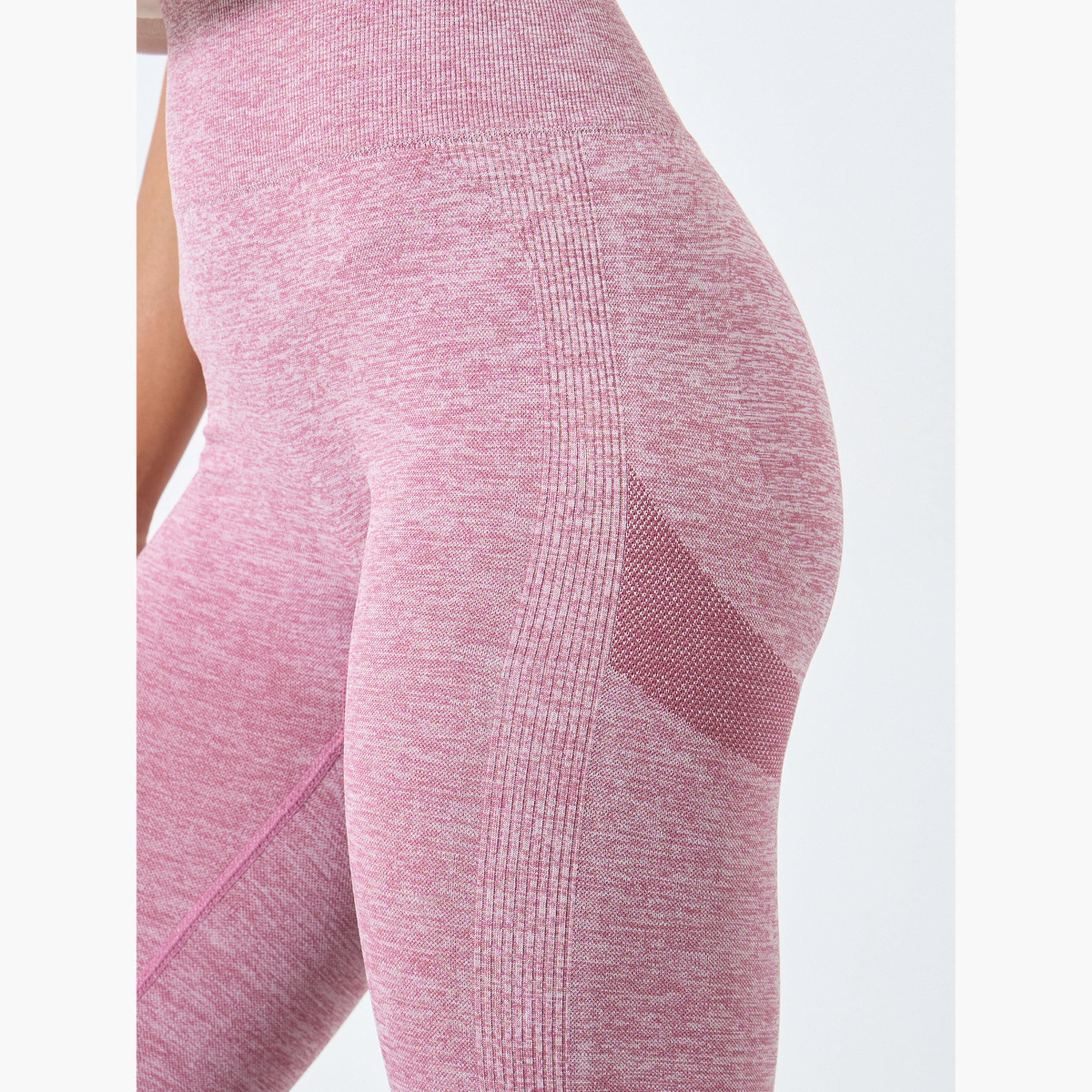 Styli Seamless Tonal Jacquard Leggings-women-clothing-sportswearandactivewear-bottoms-leggings-image-3