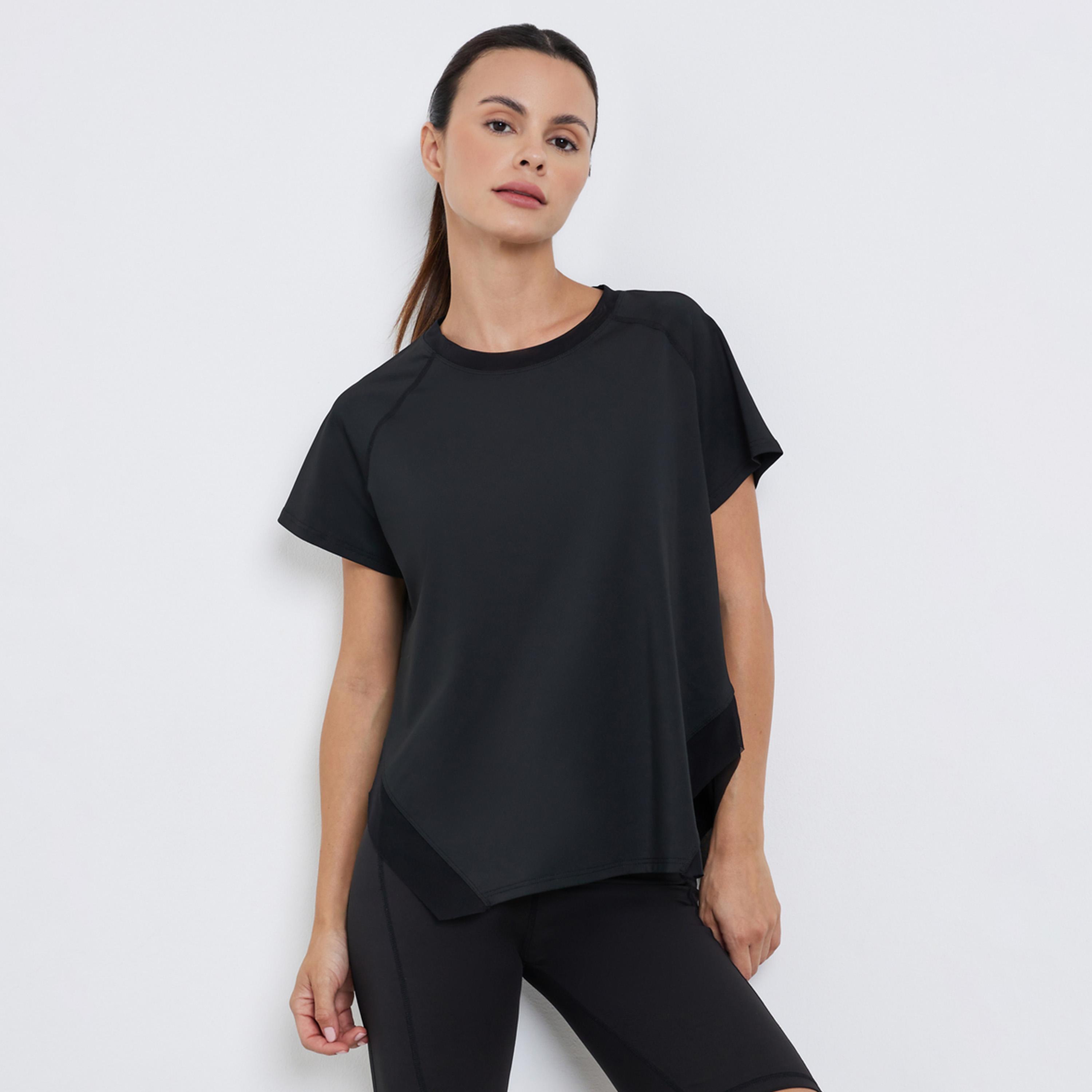 ستايلي - توب فضفاض مع حاشية شبكية مقطوعة من الجانب-women-clothing-sportswearandactivewear-tshirtsandvests-image-1