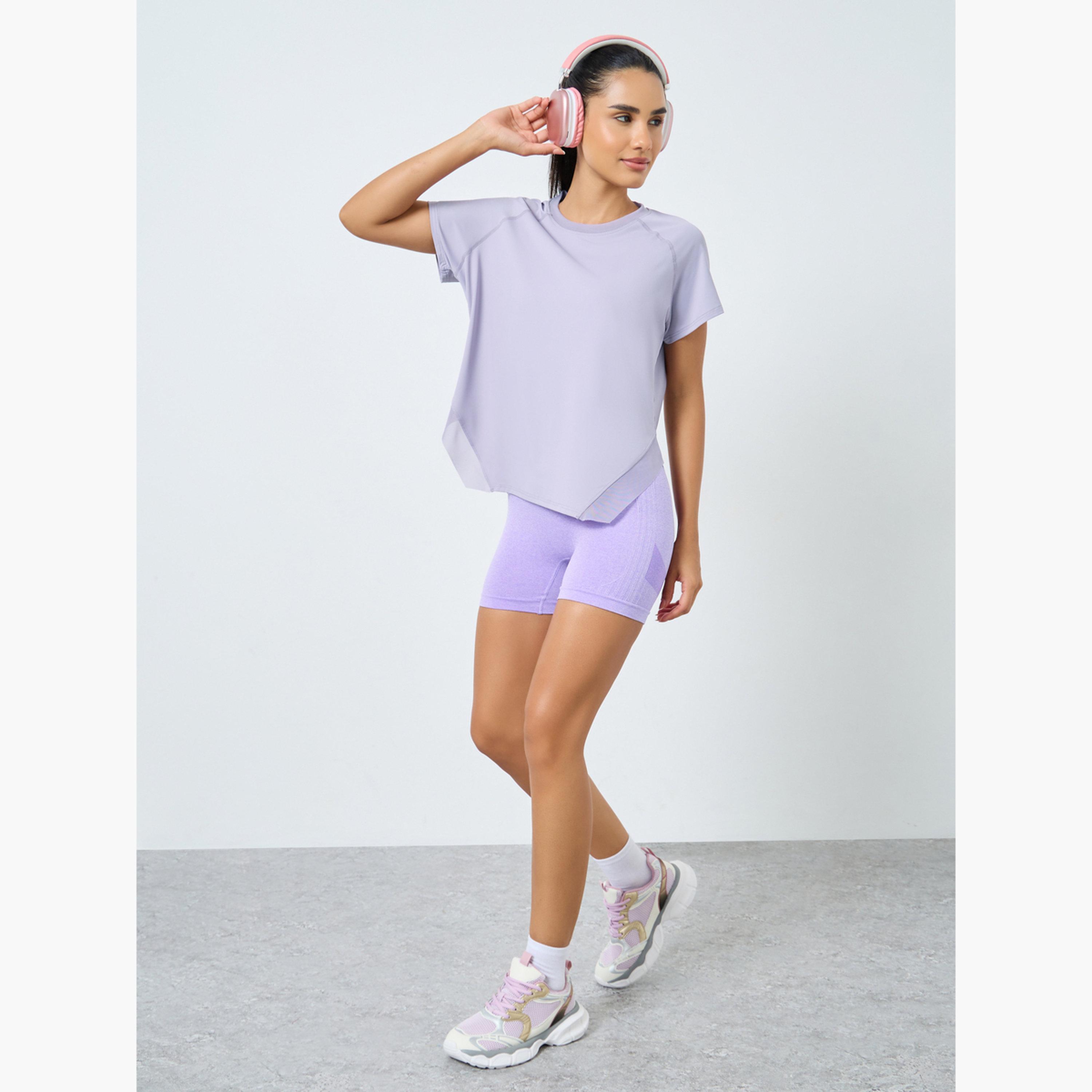 ستايلي - توب فضفاض مع حاشية شبكية مقطوعة من الجانب-women-clothing-sportswearandactivewear-tshirtsandvests-image-2
