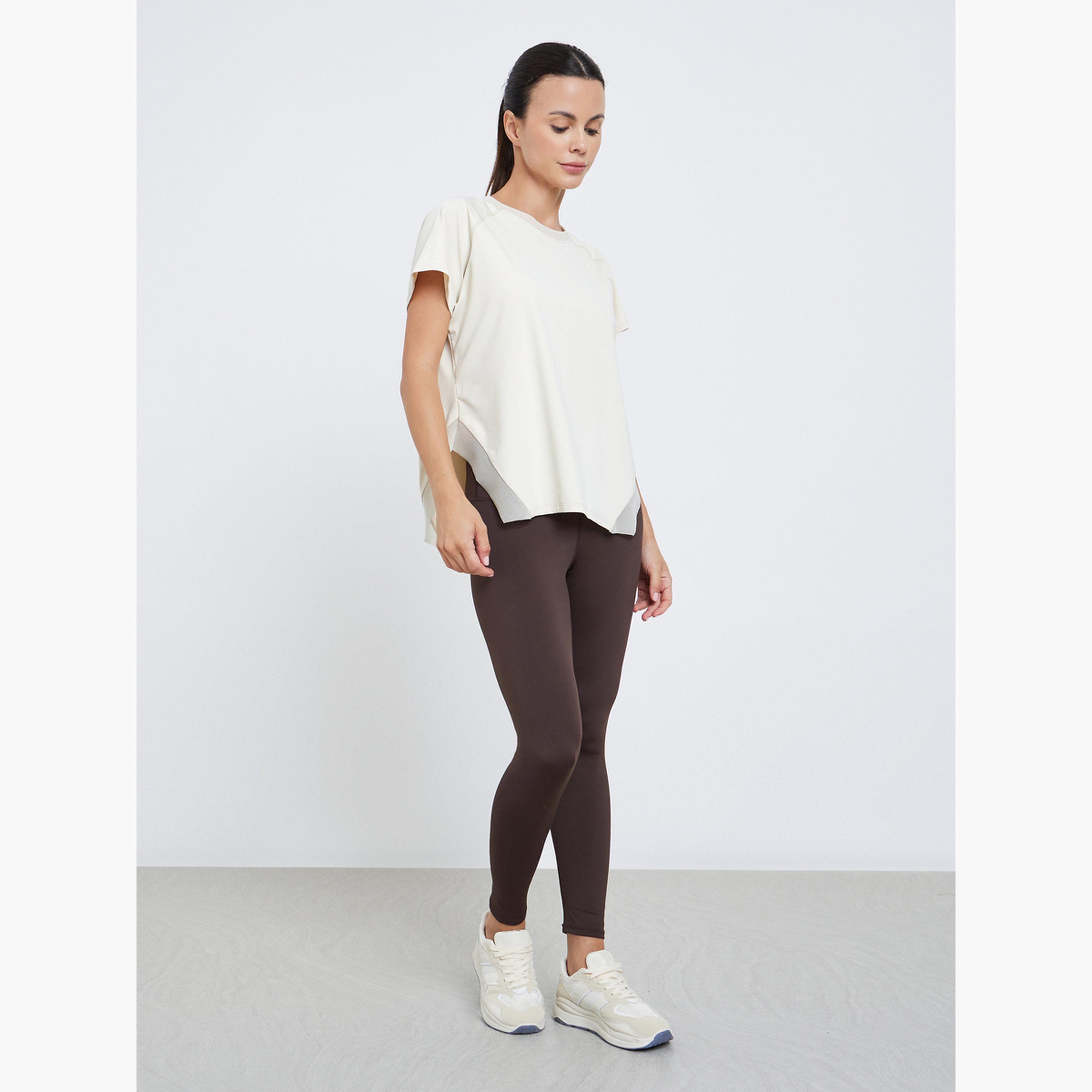Styli Side Cut Mesh Insert Hem Loose Fit Top-women-clothing-sportswearandactivewear-tshirtsandvests-image-2