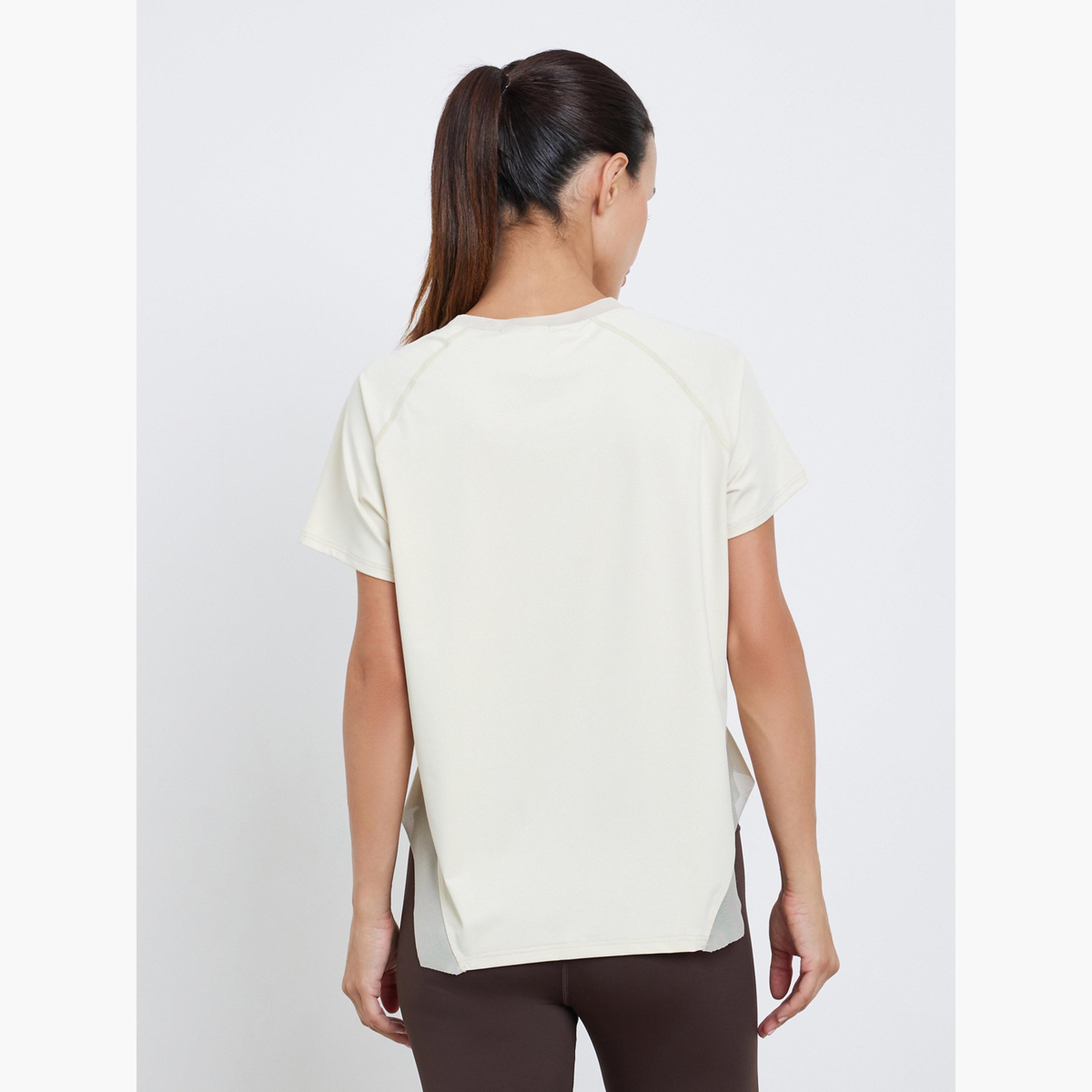 Styli Side Cut Mesh Insert Hem Loose Fit Top-women-clothing-sportswearandactivewear-tshirtsandvests-image-4