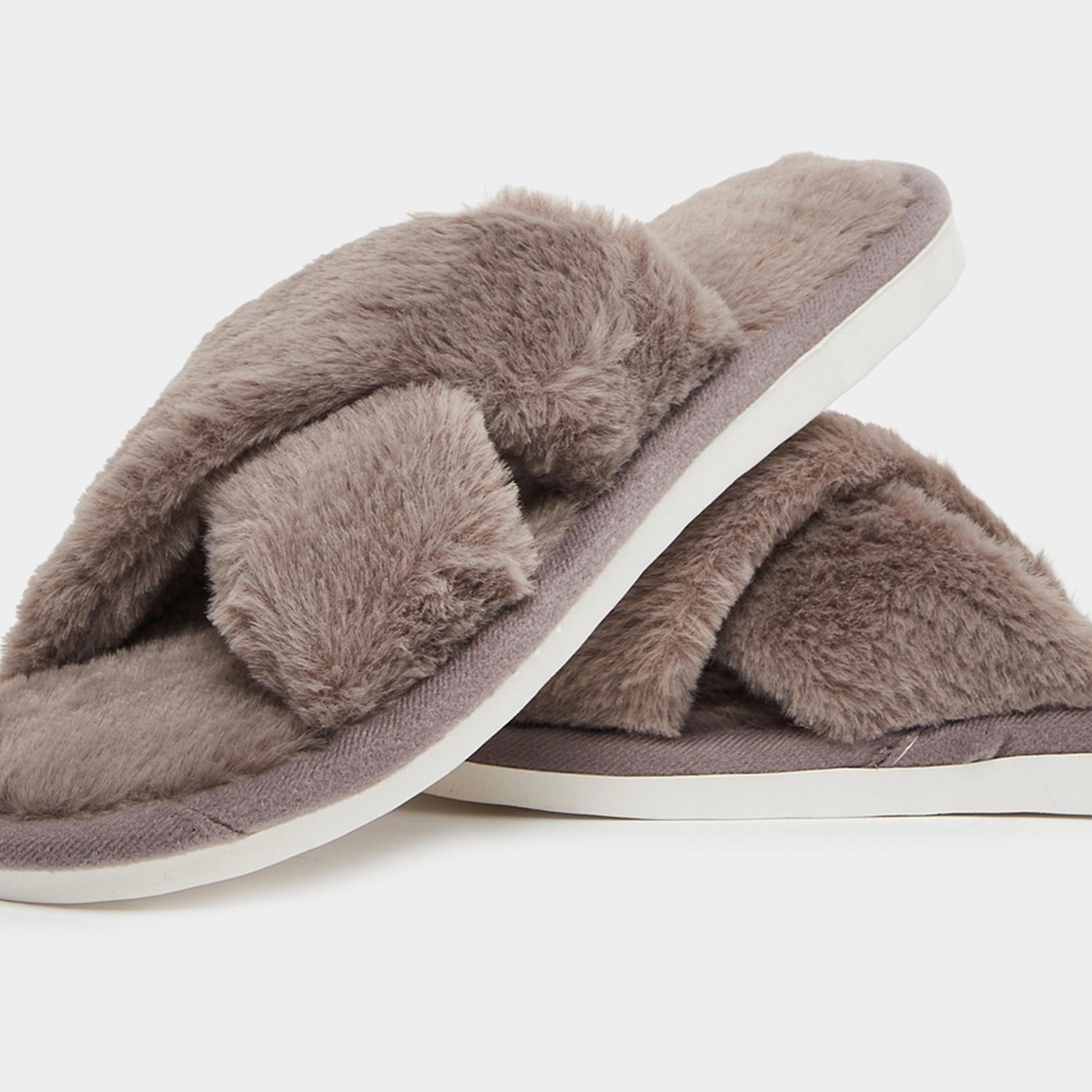 Styli Women Brown Faux Fur Criss Cross Bedroom Slippers-women-shoes-bedroomslippers-image-4
