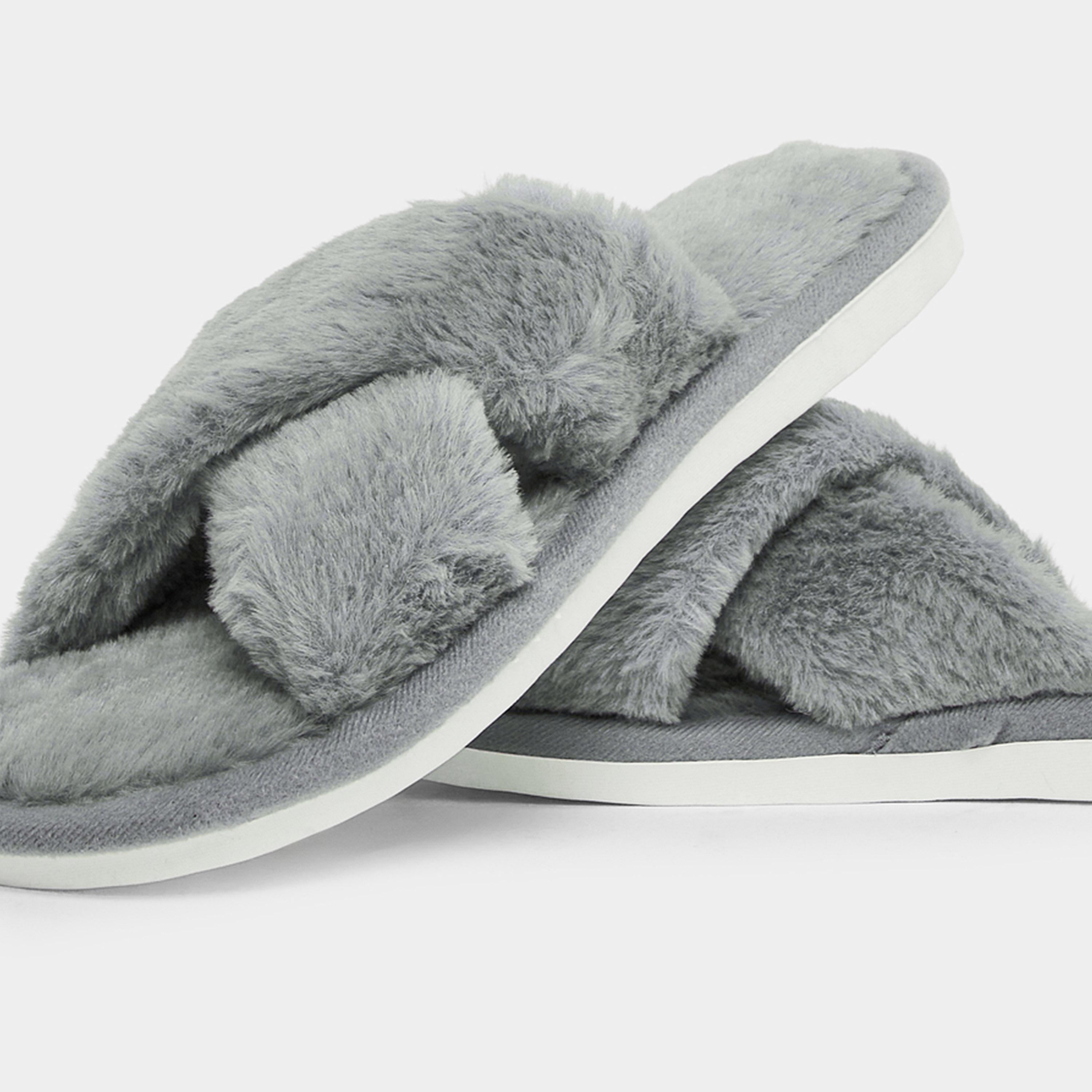 ستايلي - نعال غرفة النوم النسائية المصنوعة من الفرو الصناعي لون رمادي-women-shoes-bedroomslippers-image-3