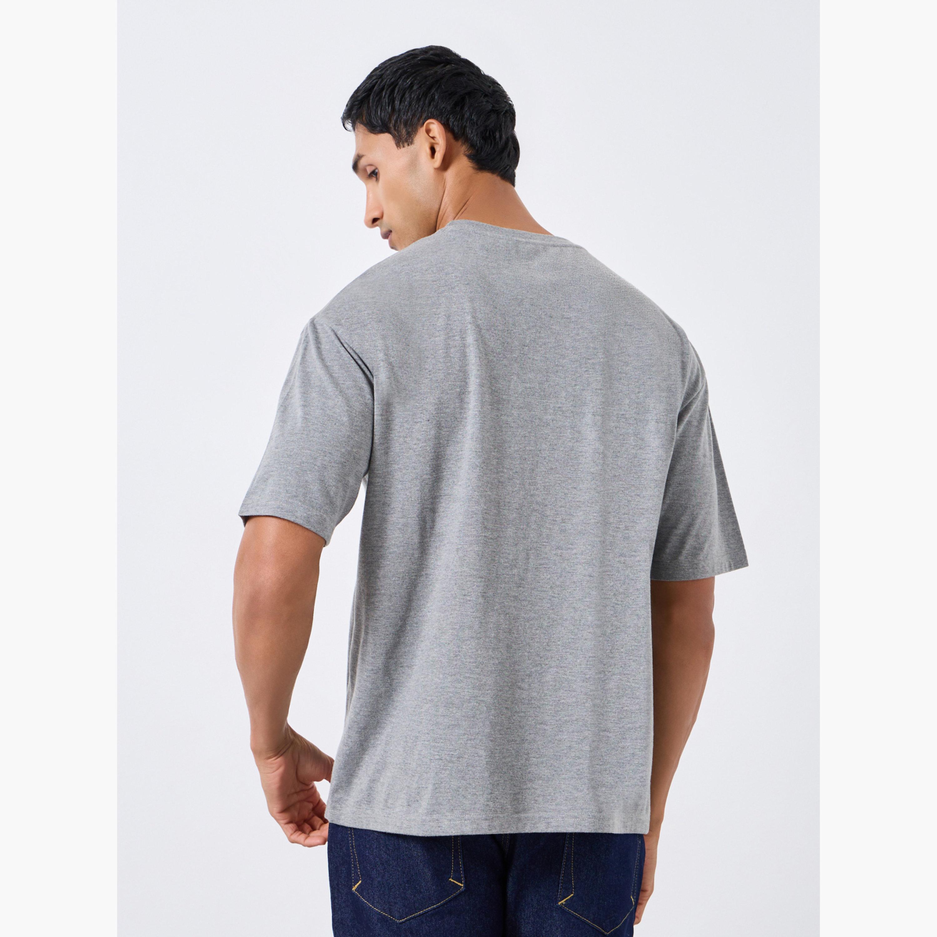 تيشيرت مطبوع وقصة واسعة للرجال-men-clothing-tshirtsandpolos-tshirts-image-4
