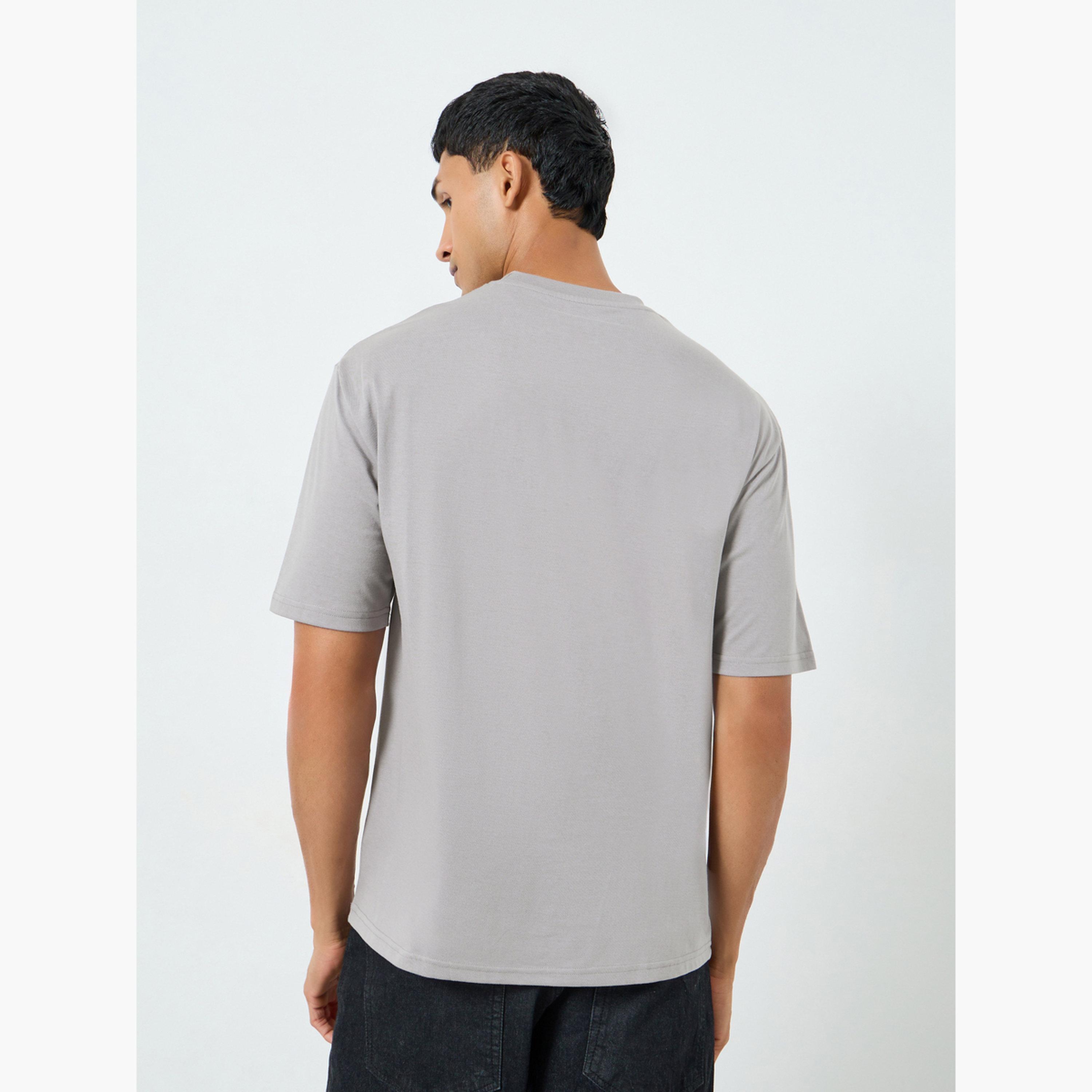 Styli Men Grey Slogan Print Oversized T-Shirt-men-clothing-tshirtsandpolos-tshirts-image-5