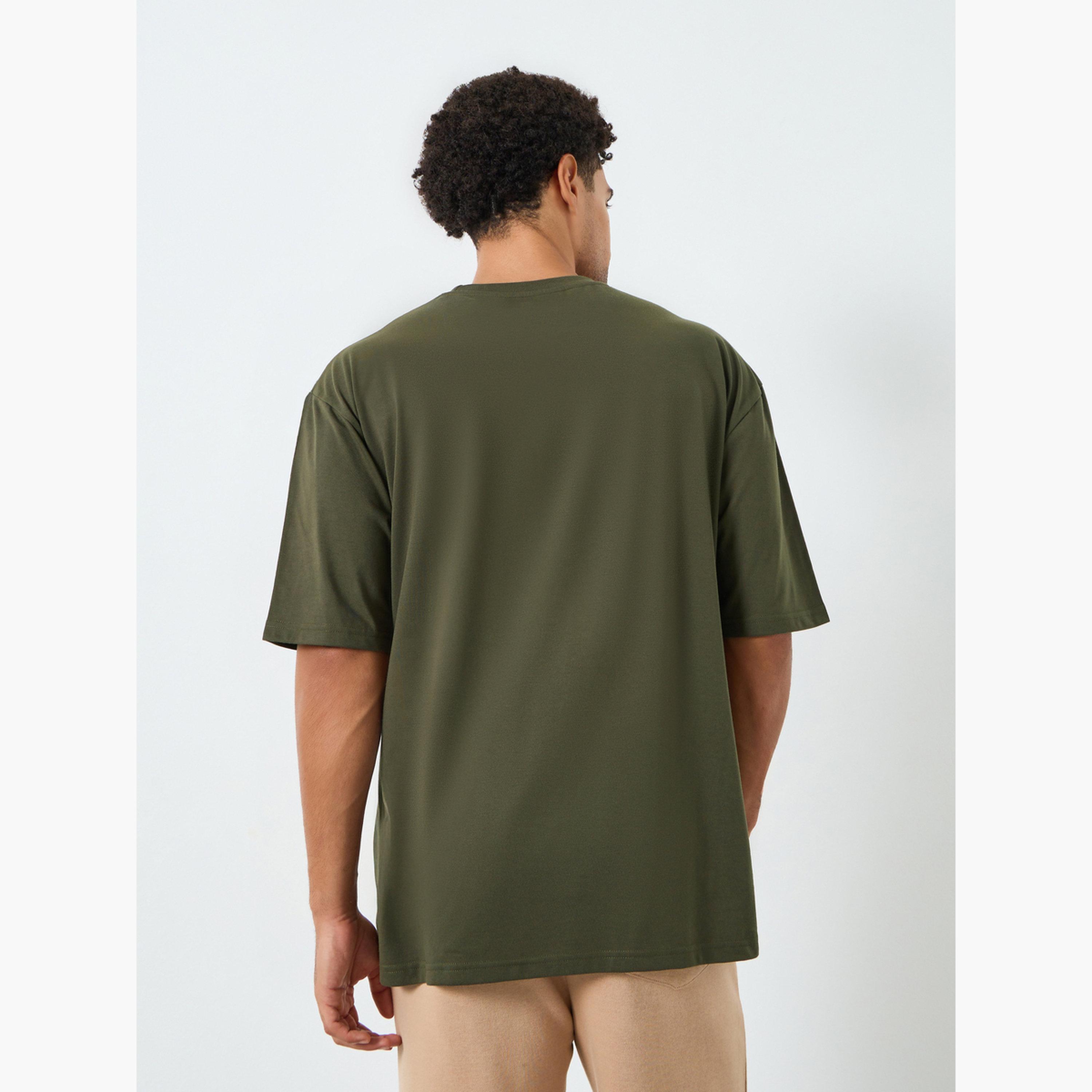 طقم قميص بأزرار وبنطلون-men-clothing-tshirtsandpolos-tshirts-image-4