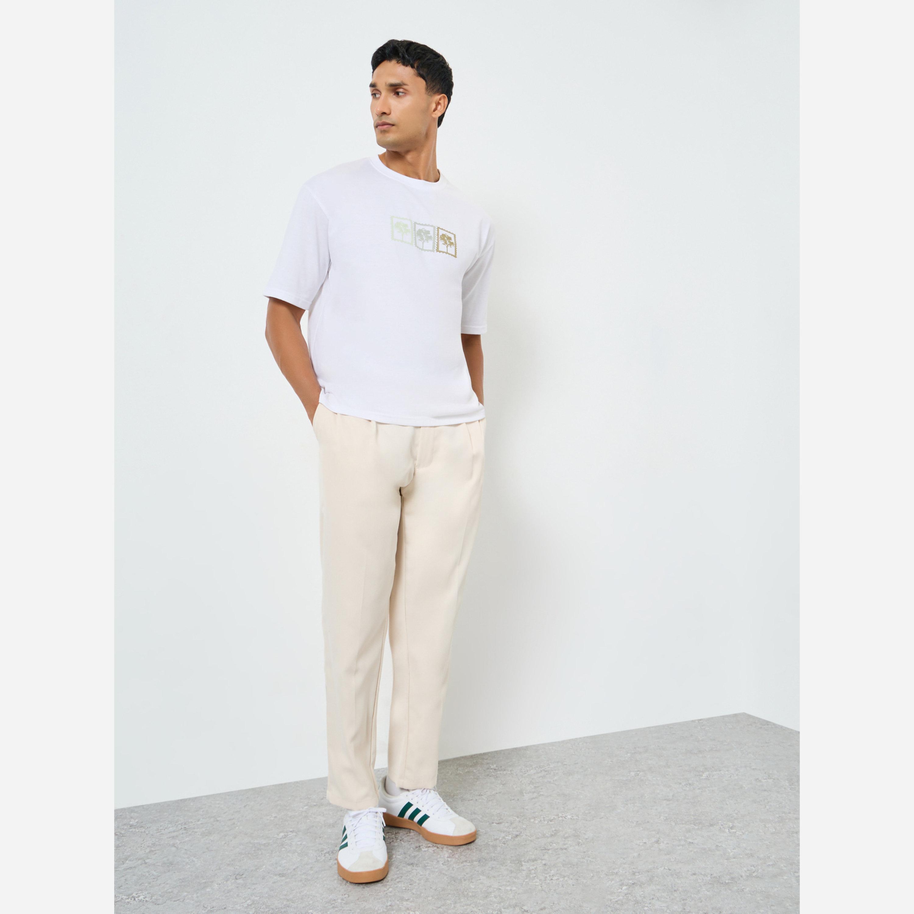 ستايلي - تيشيرت رجالي لون أبيض مقاس واسع طبعة-men-clothing-tshirtsandpolos-tshirts-image-2