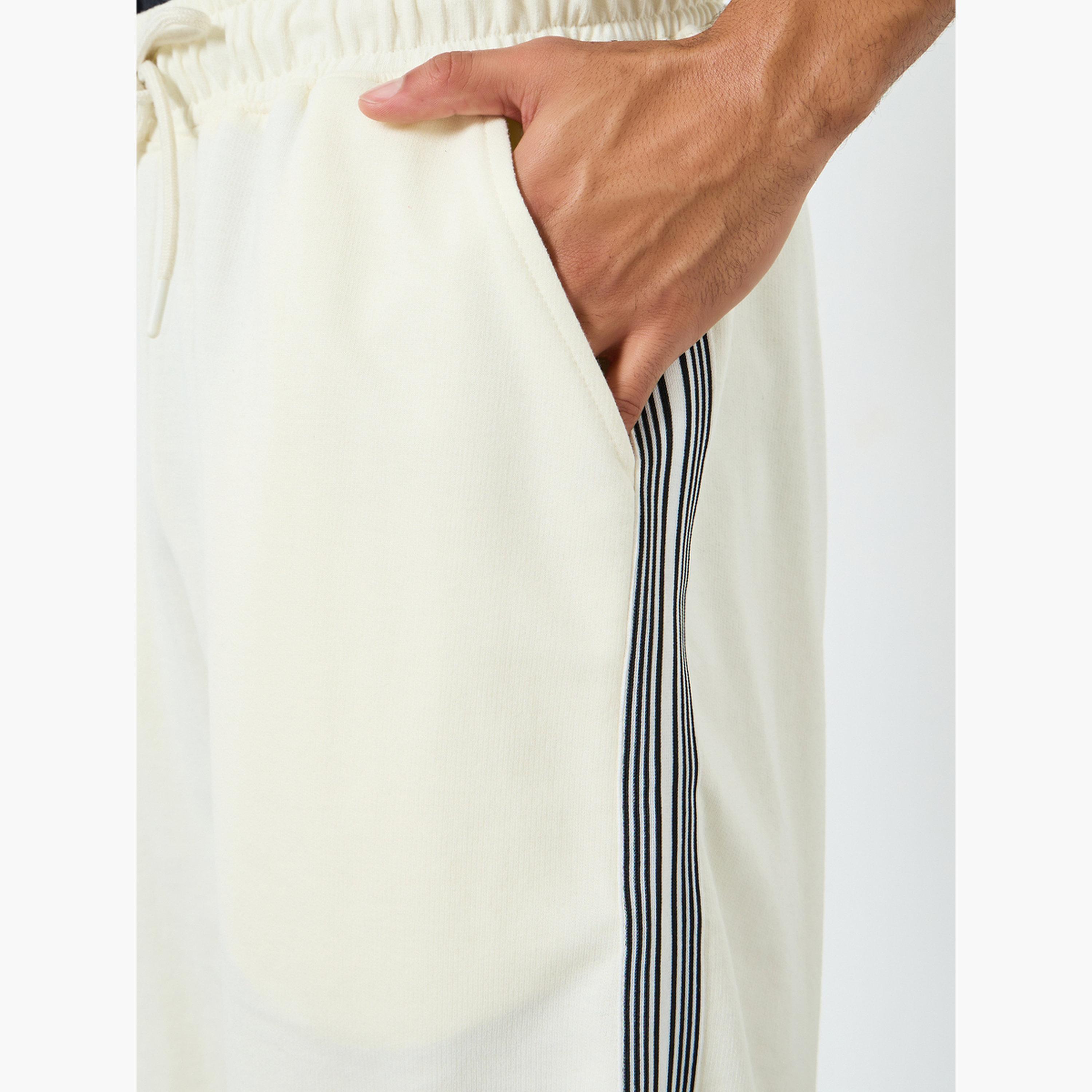 Styli Men Off-White Striped Terry Oversized Shorts-men-clothing-bottoms-shorts-image-3
