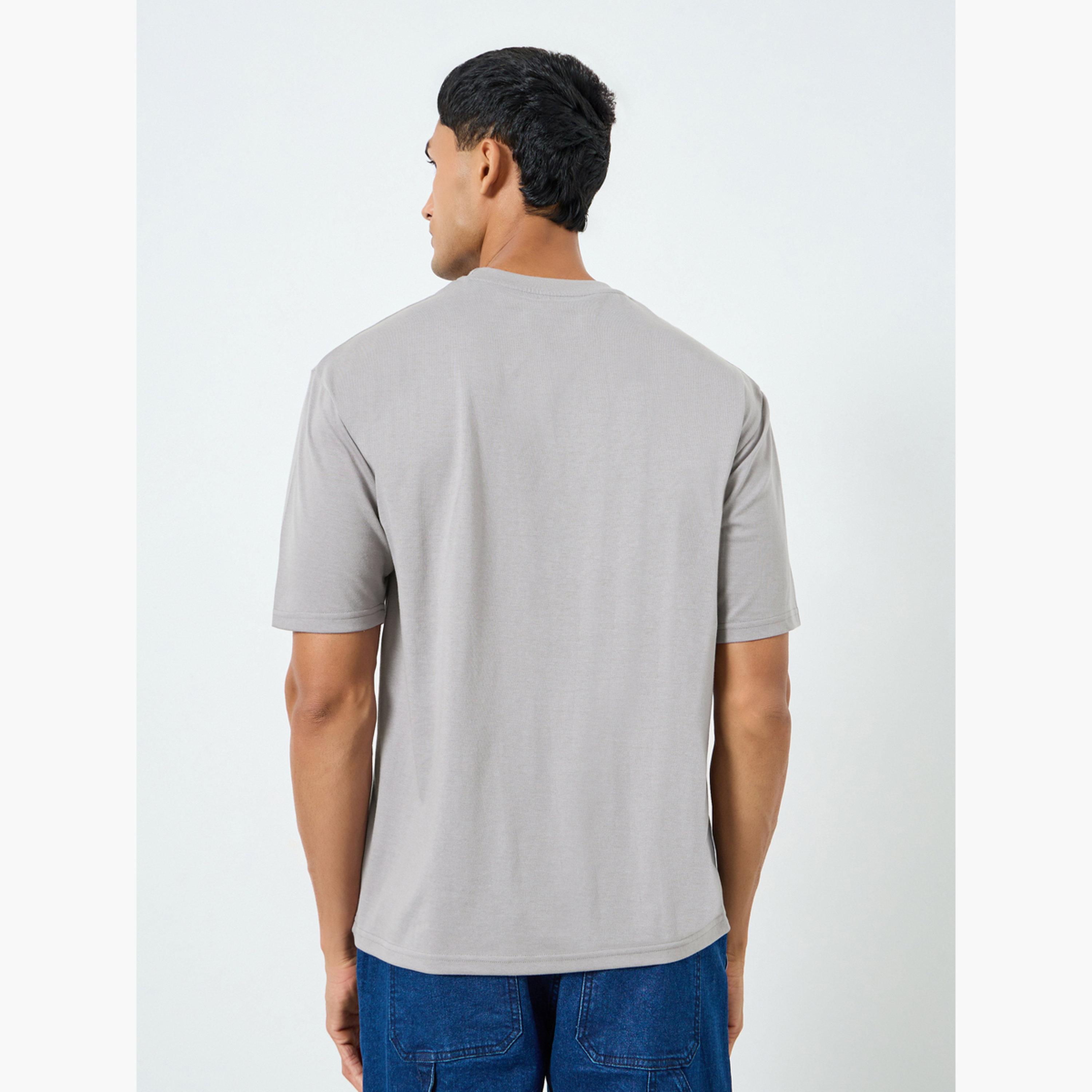 Styli Men Grey Slogan Print Oversized T-Shirt-men-clothing-tshirtsandpolos-tshirts-image-5