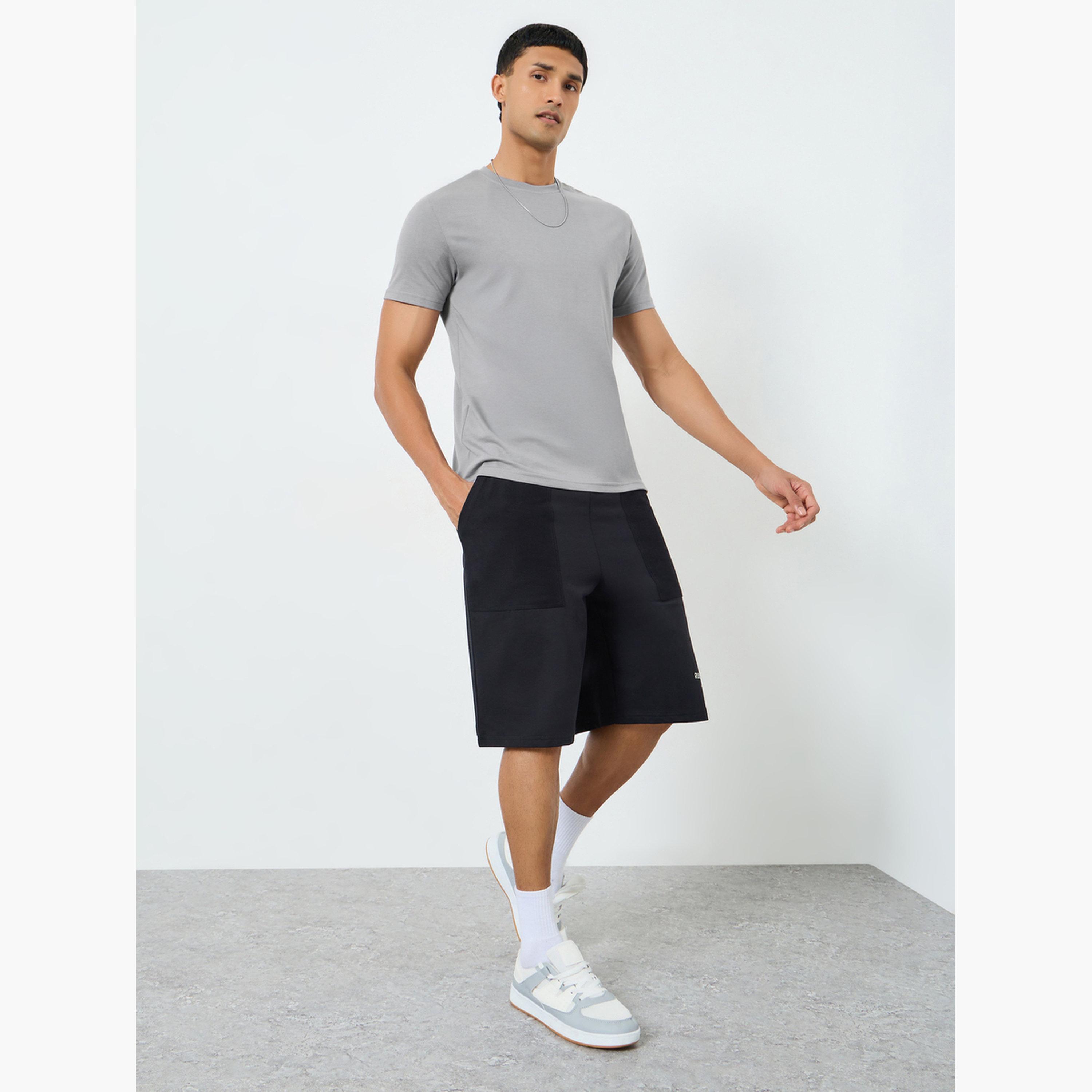 طقم قميص بأزرار وبنطلون-men-clothing-tshirtsandpolos-tshirts-image-2